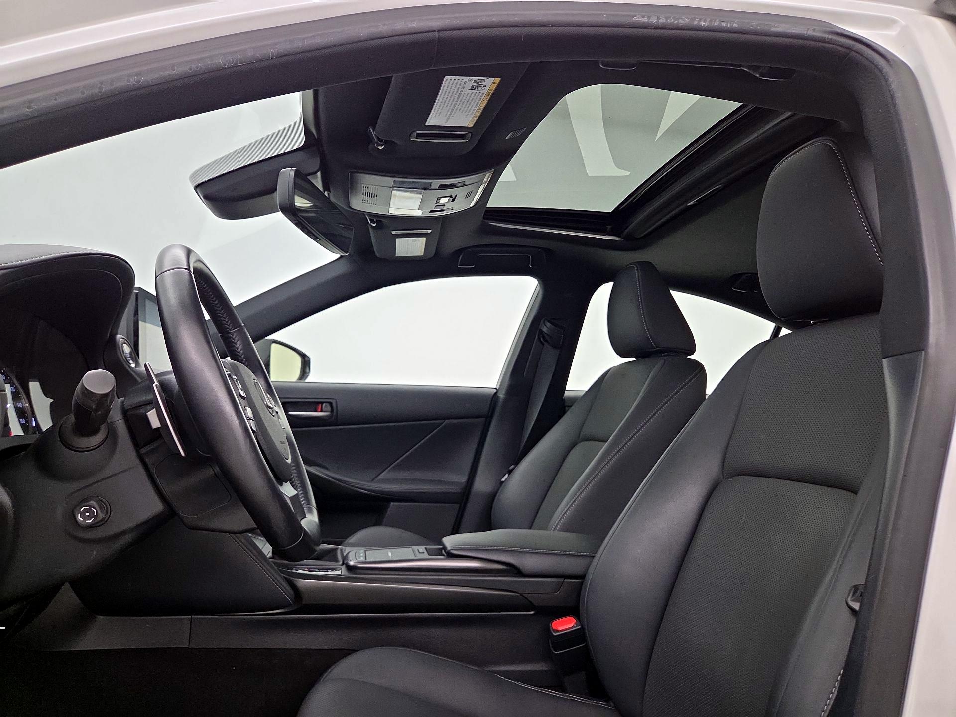 Thumbnail: 2022 Lexus IS - 19