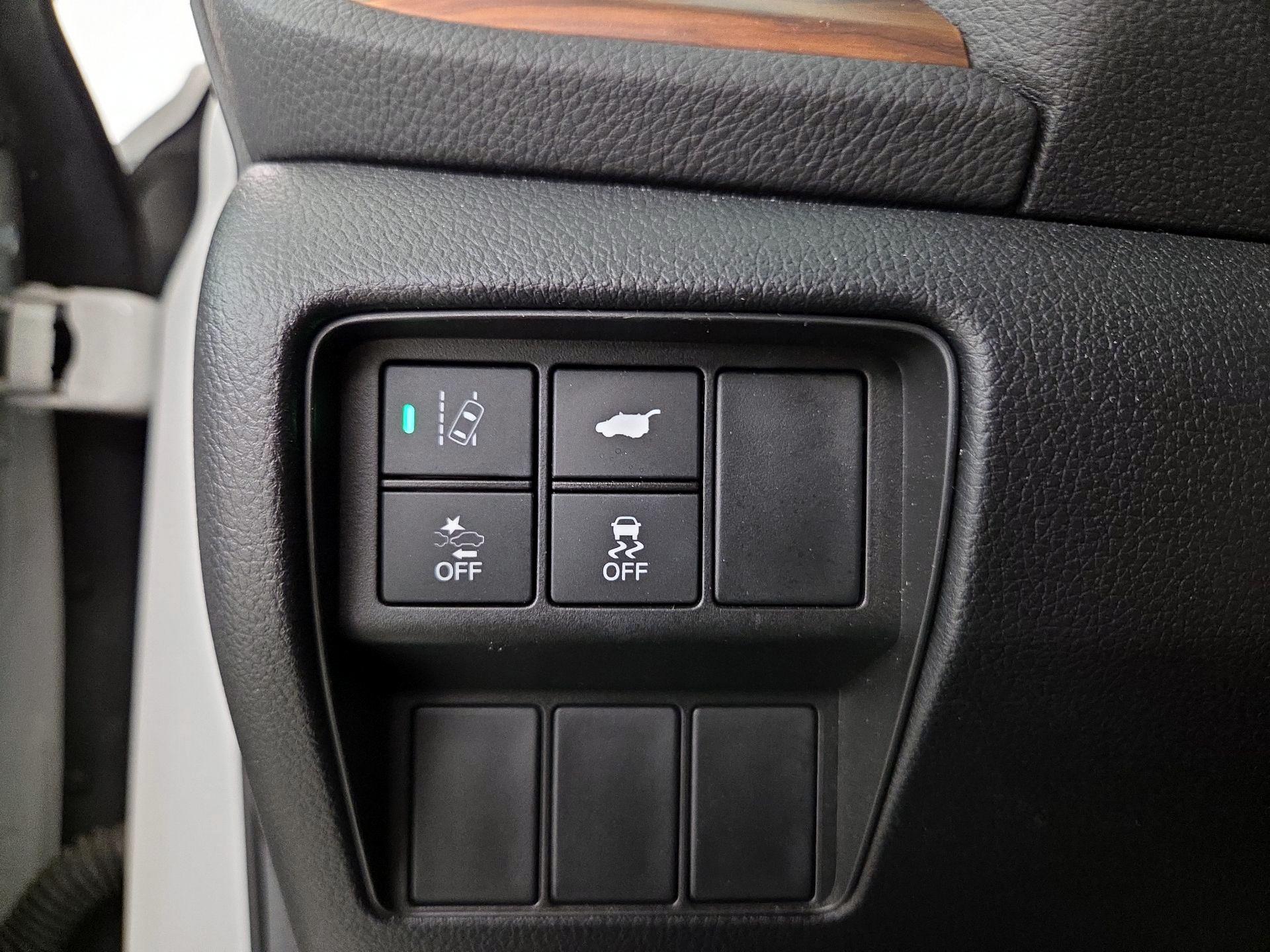 Thumbnail: 2019 Honda CR-V - 13