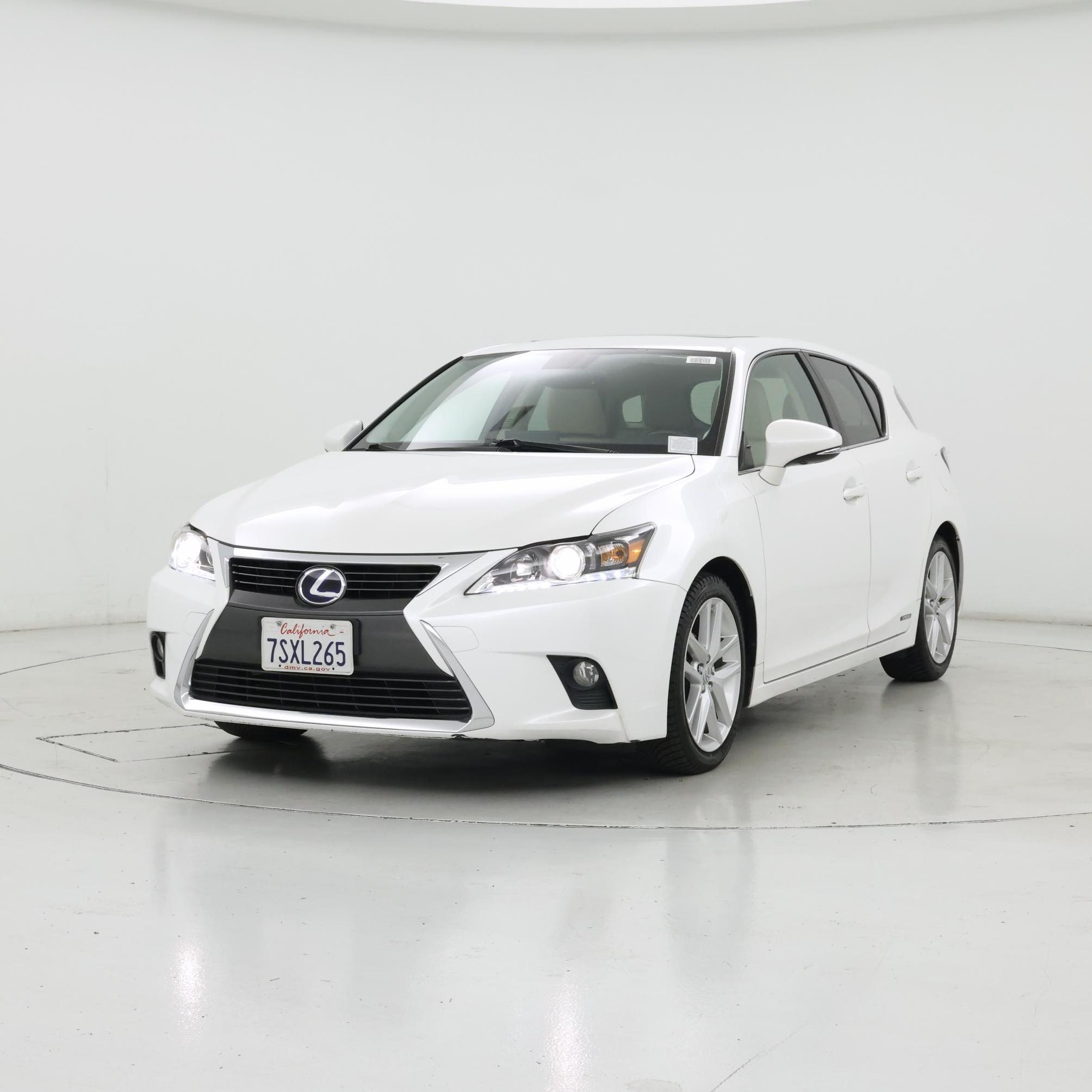 Thumbnail: 2016 Lexus CT - 4