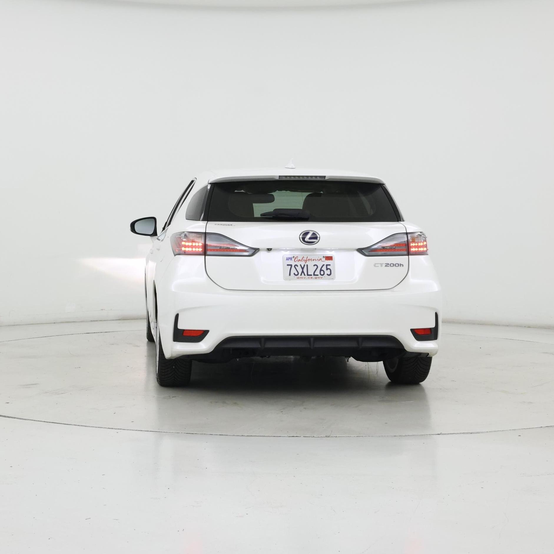 Thumbnail: 2016 Lexus CT - 6