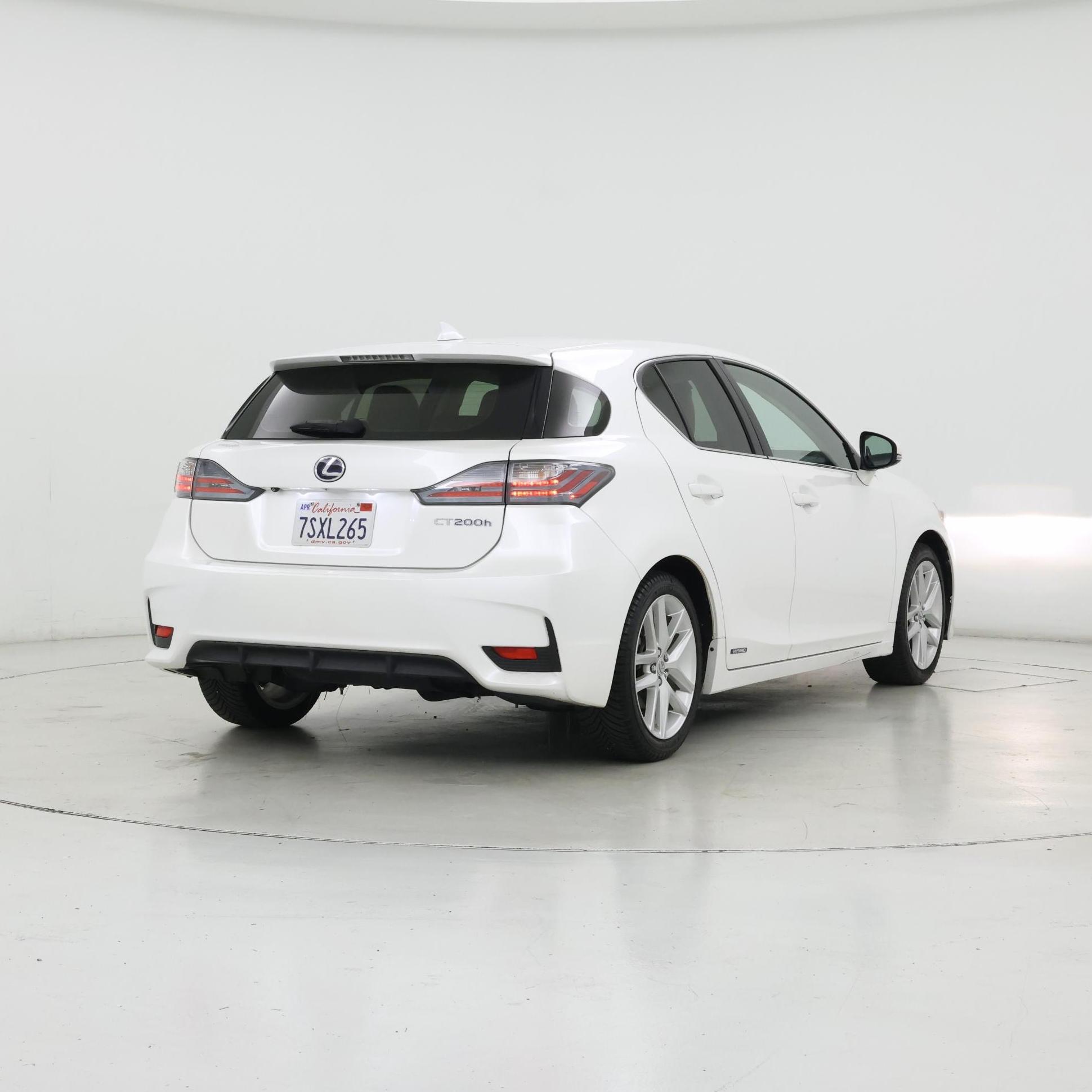 Thumbnail: 2016 Lexus CT - 8