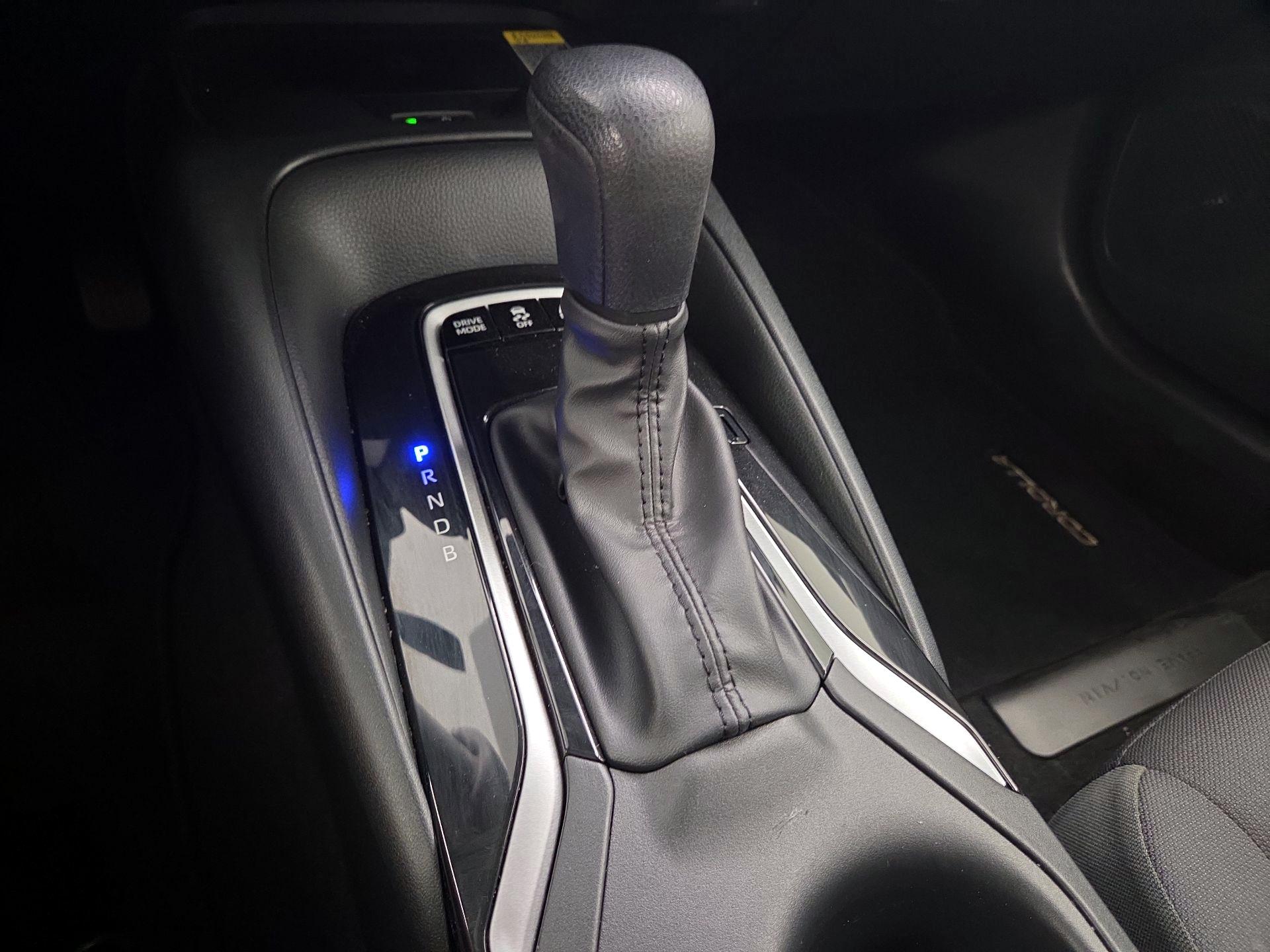 Thumbnail: 2025 Toyota Corolla - 17