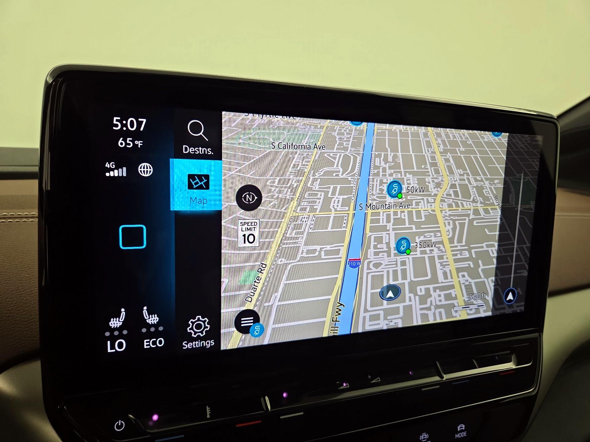 Thumbnail: 2023 Volkswagen ID.4 - 14