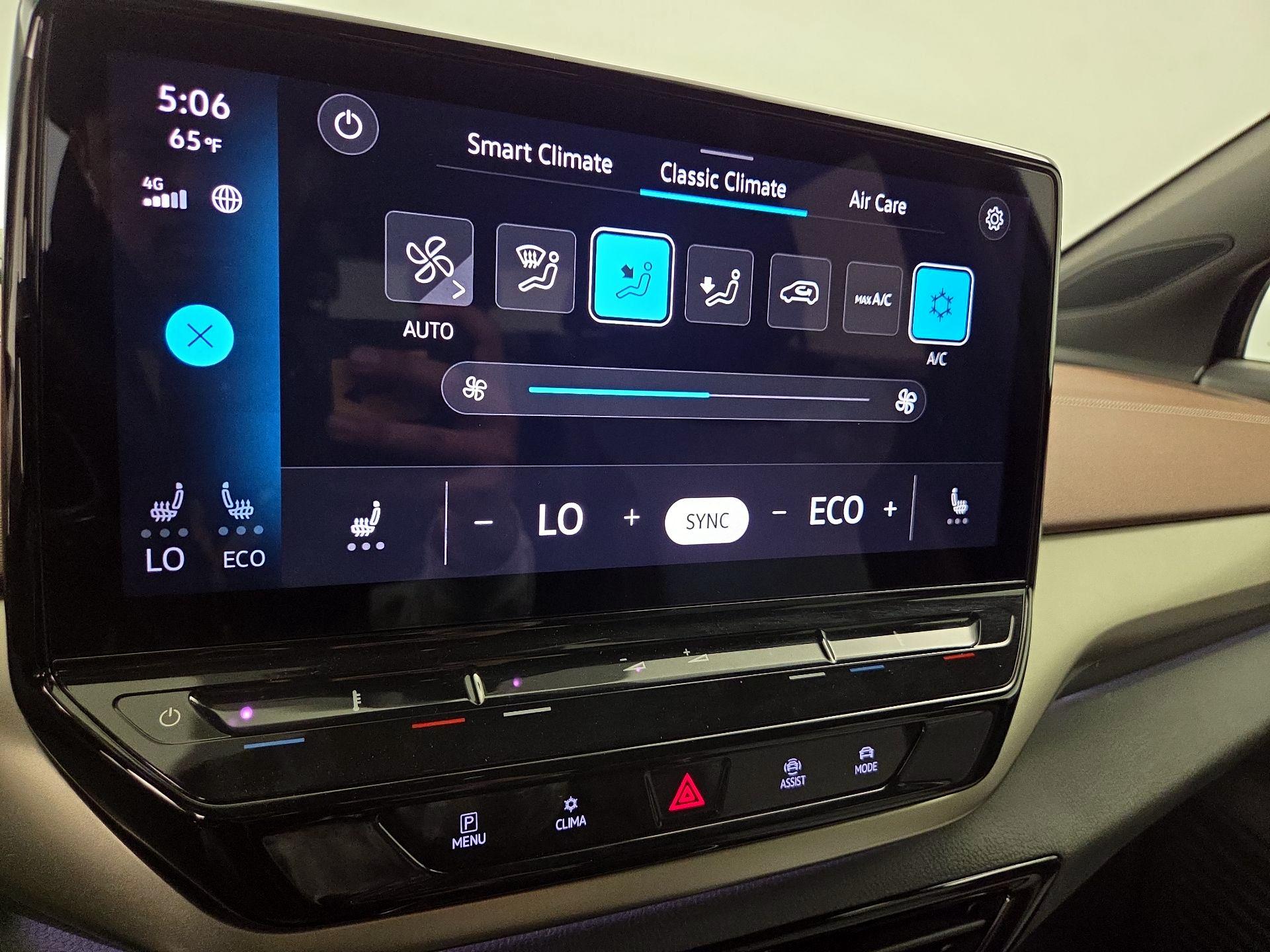 Thumbnail: 2023 Volkswagen ID.4 - 17