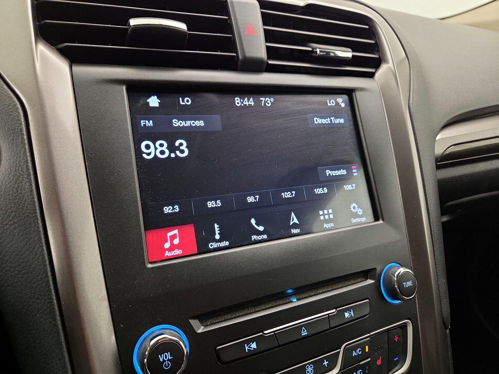 Thumbnail: 2017 Ford Fusion - 16