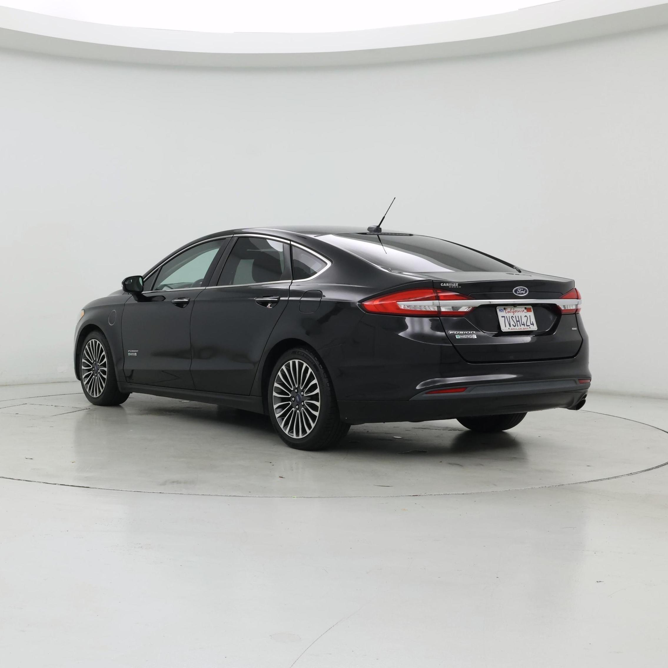 Thumbnail: 2017 Ford Fusion - 2