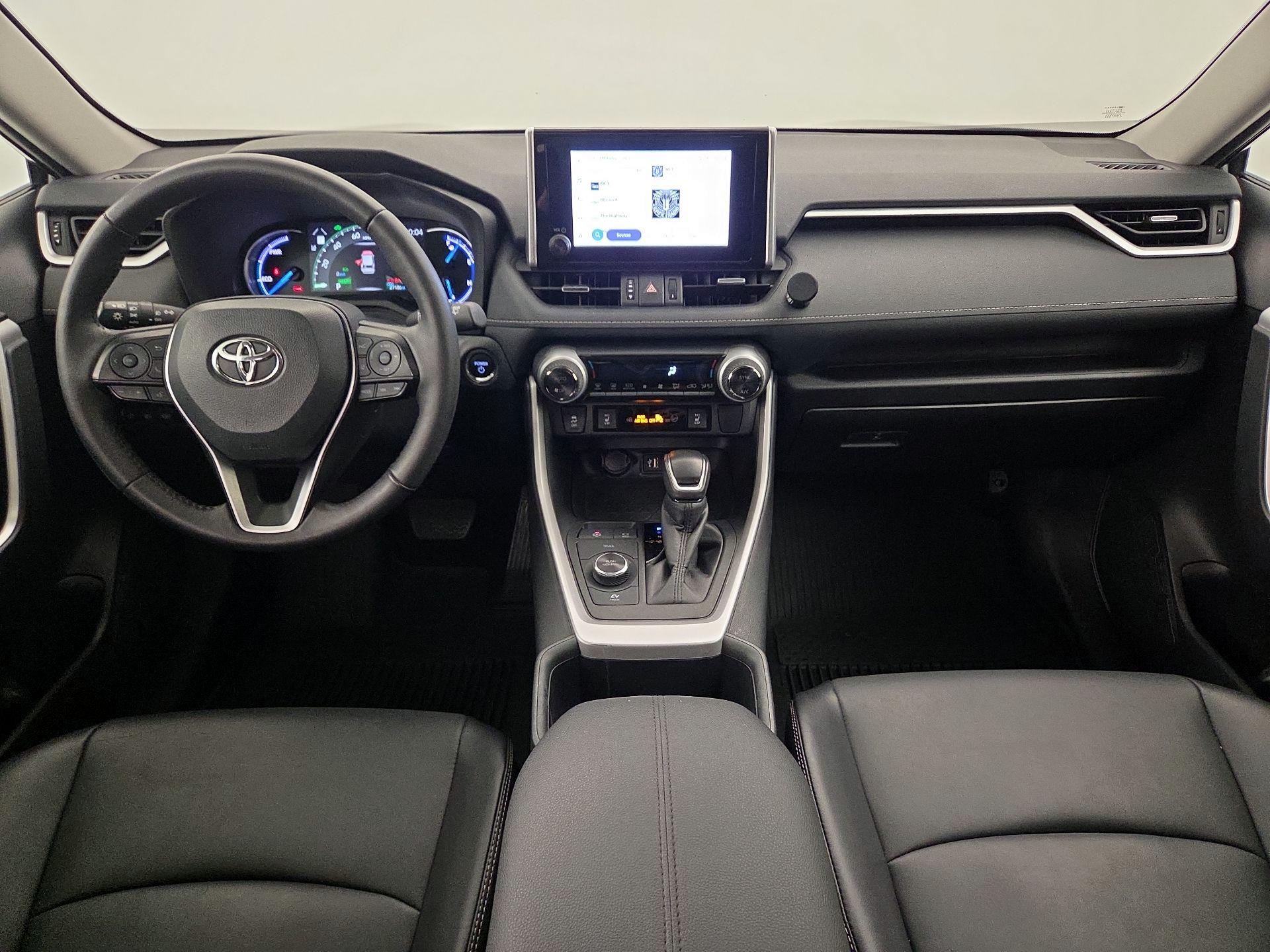 Thumbnail: 2024 Toyota RAV4 - 9