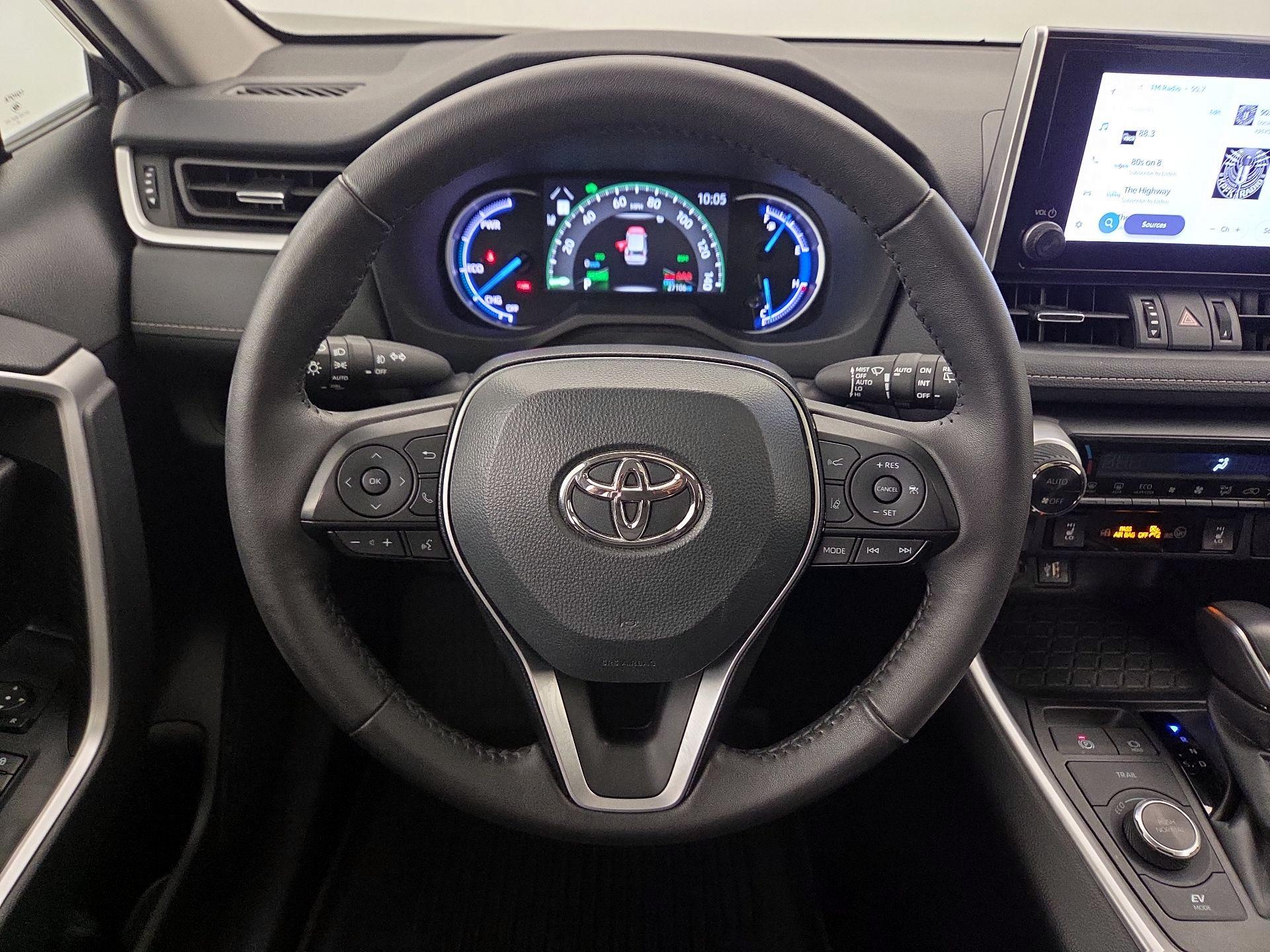 Thumbnail: 2024 Toyota RAV4 - 10