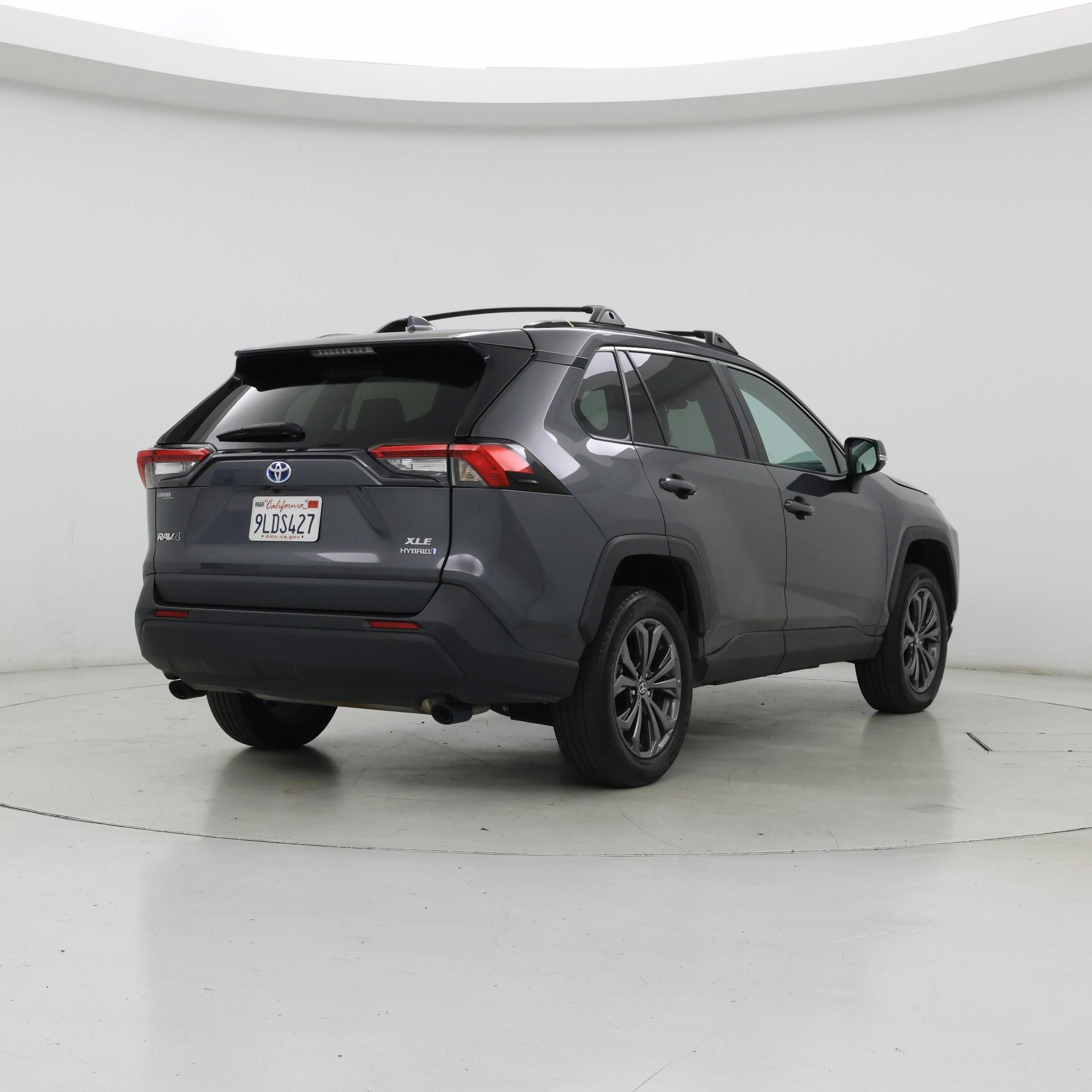 Thumbnail: 2024 Toyota RAV4 - 8