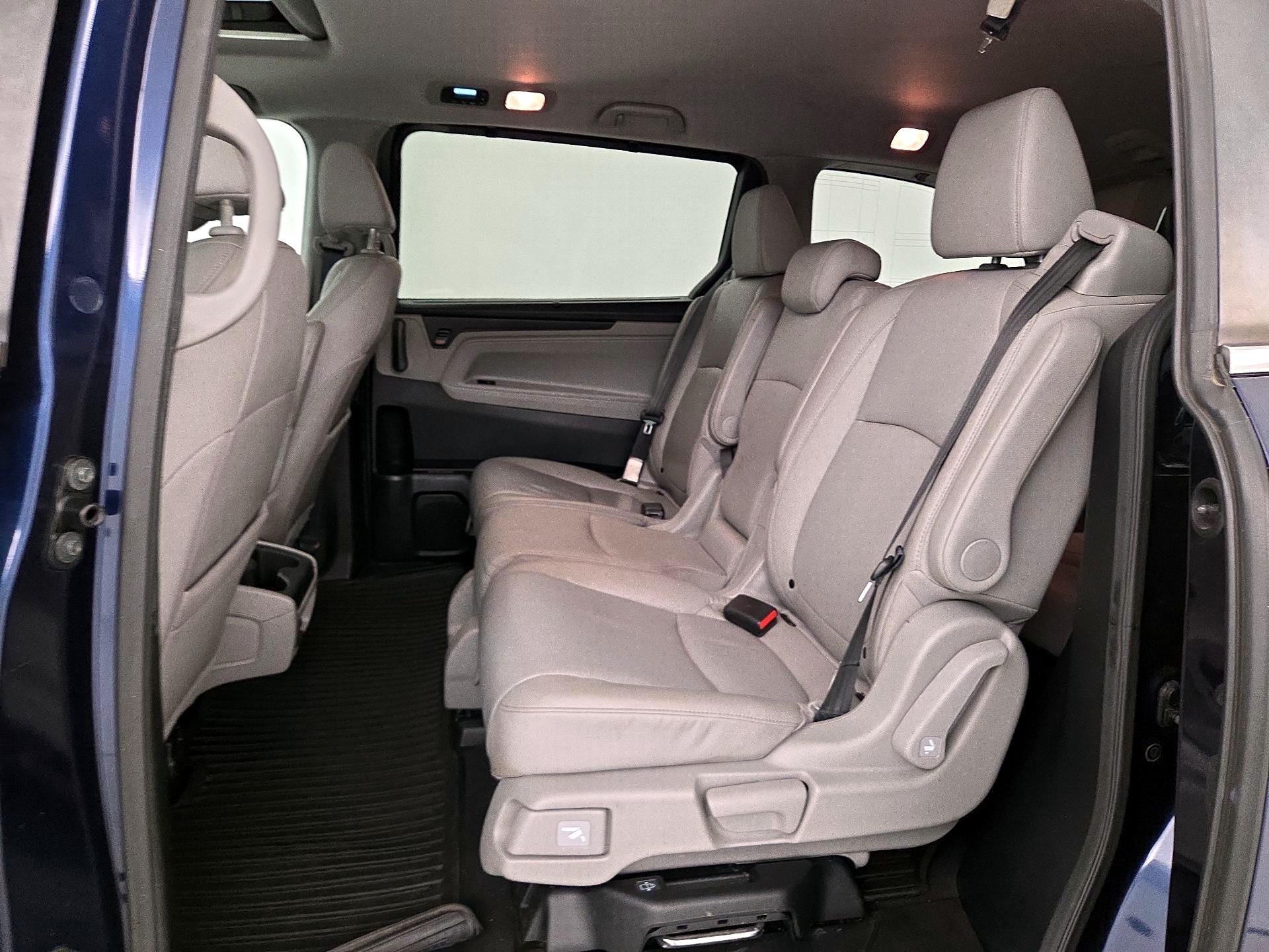 Thumbnail: 2020 Honda Odyssey - 20