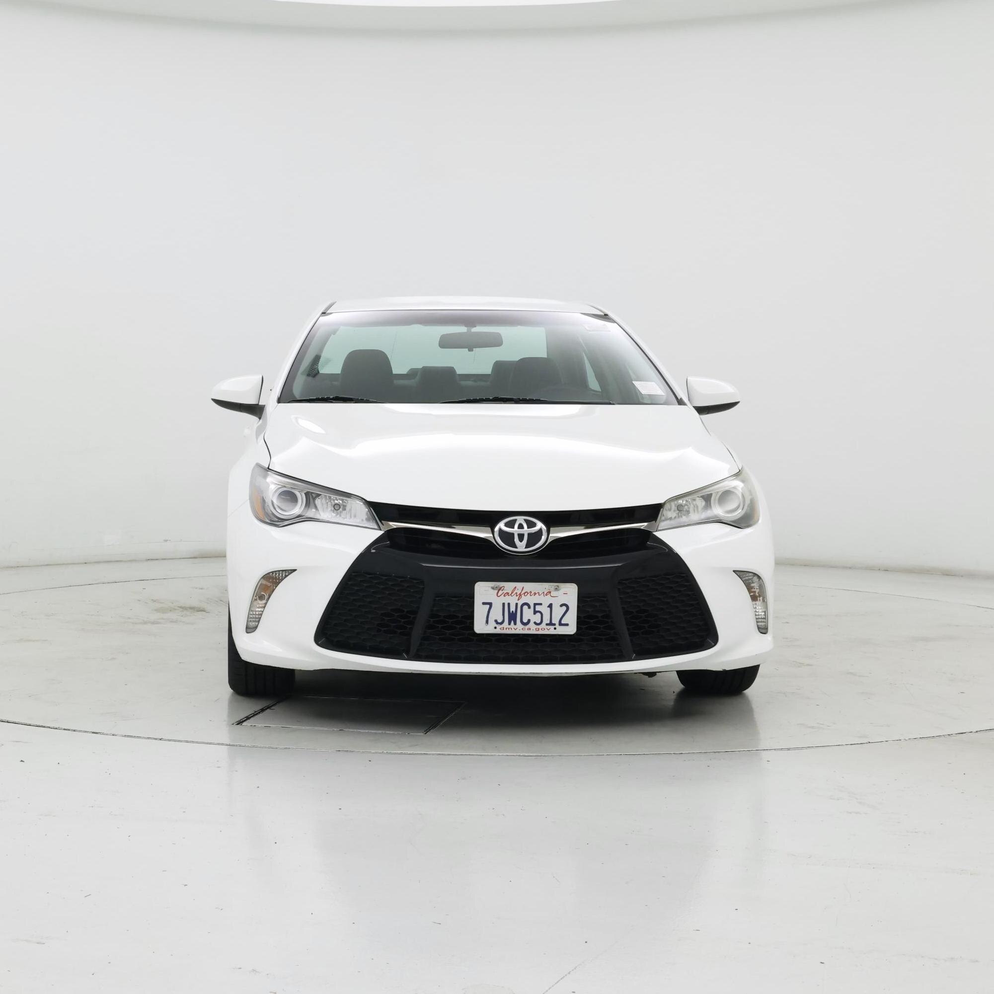 Thumbnail: 2015 Toyota Camry - 5