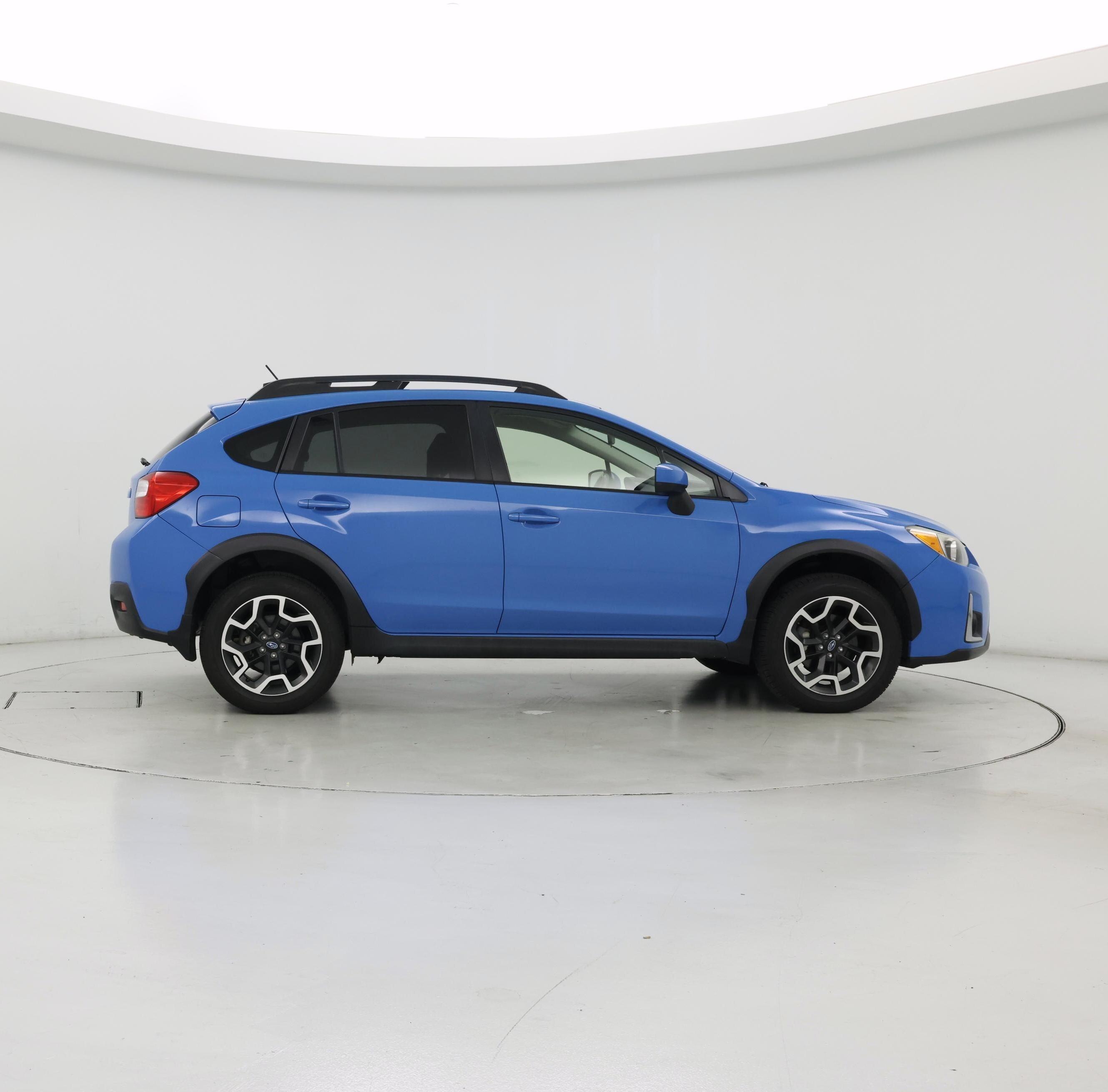 Thumbnail: 2016 Subaru XV Crosstrek - 7