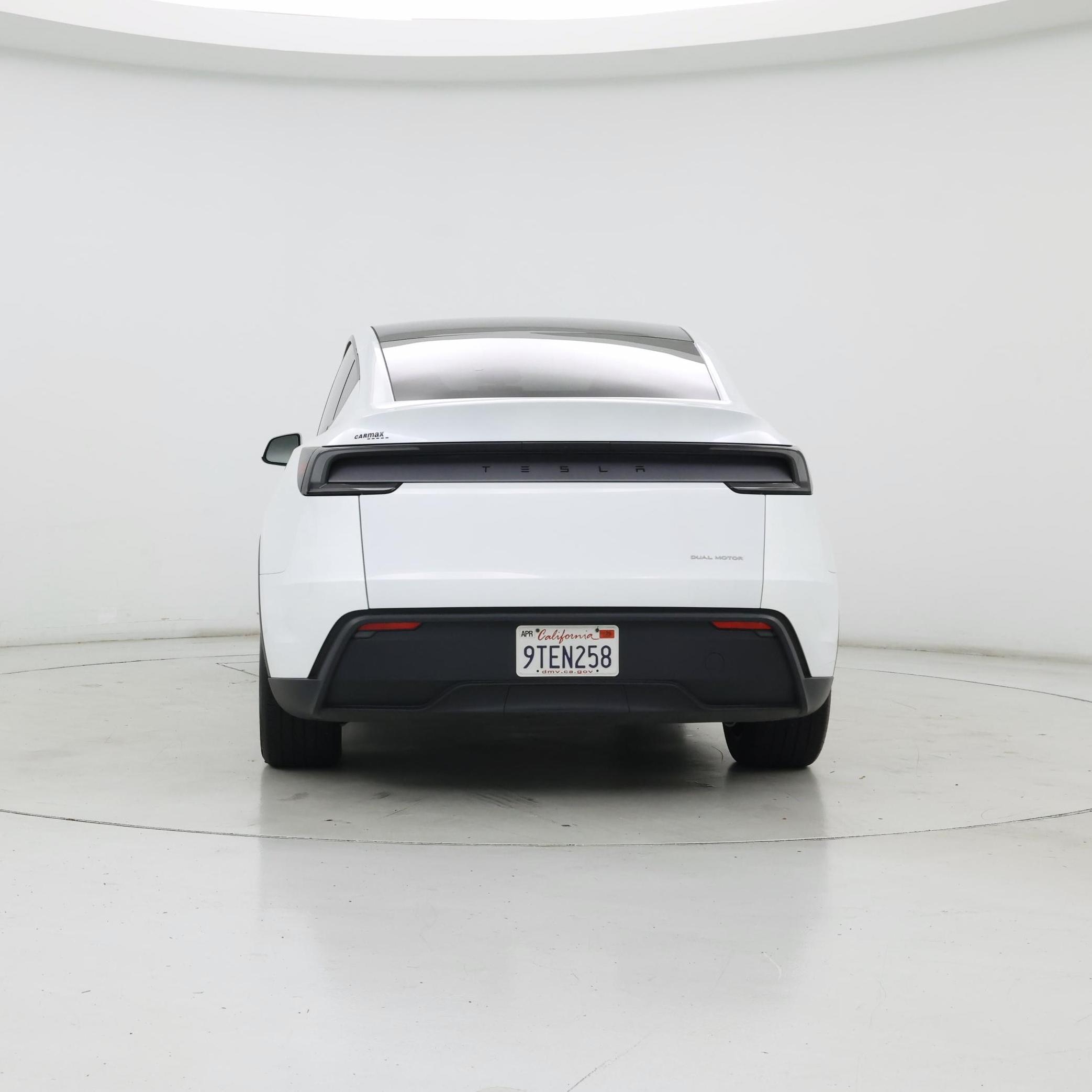 Thumbnail: 2026 Tesla Model Y - 6