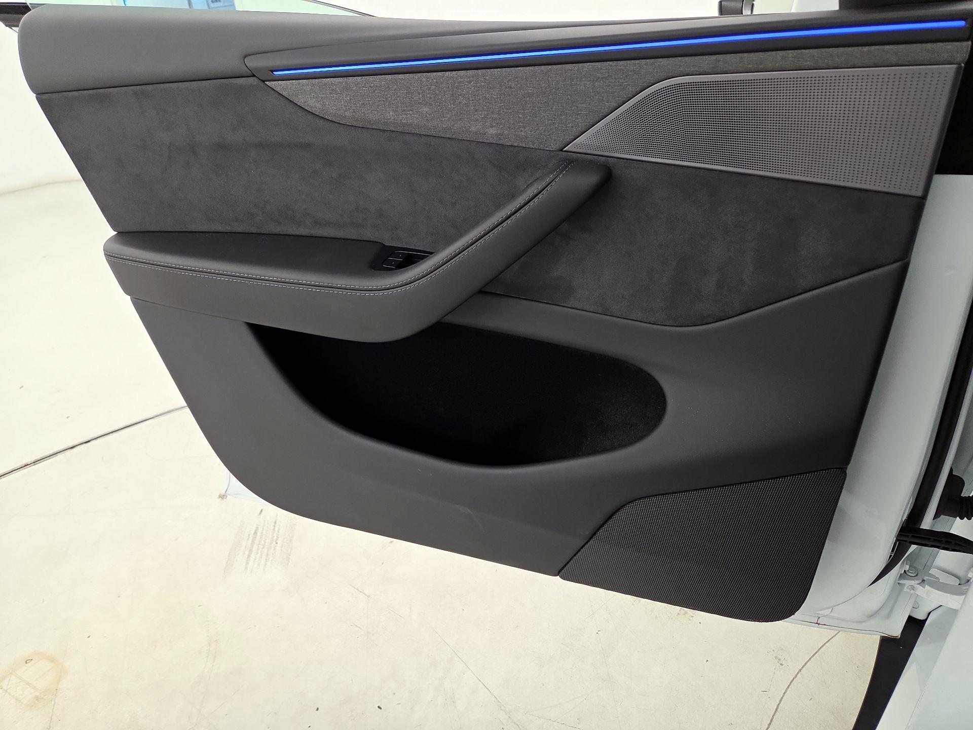 Thumbnail: 2026 Tesla Model Y - 12