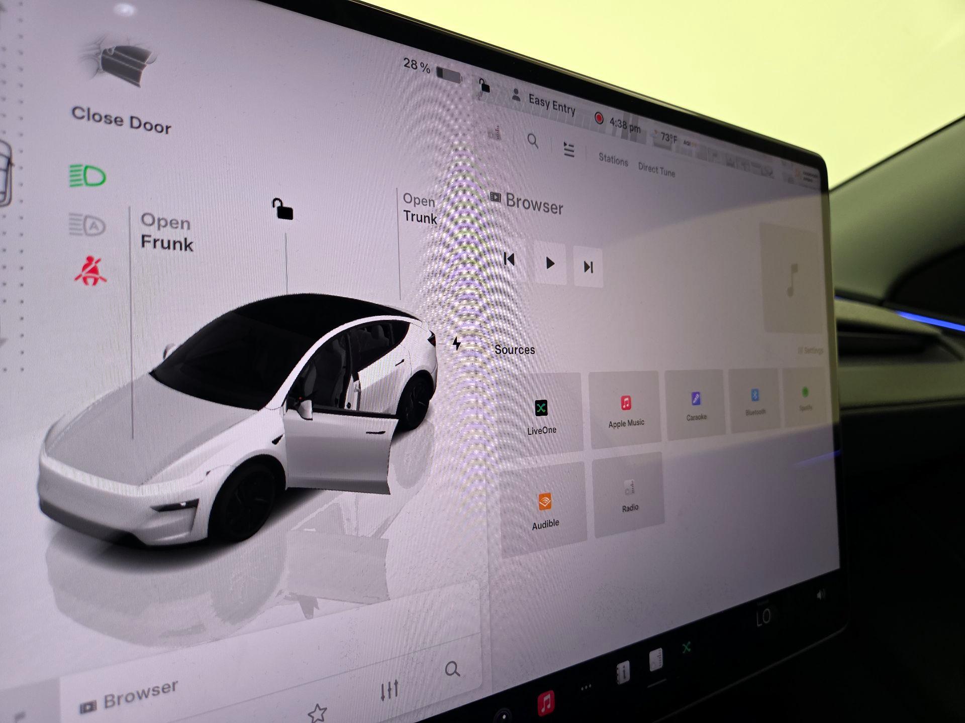 Thumbnail: 2026 Tesla Model Y - 15