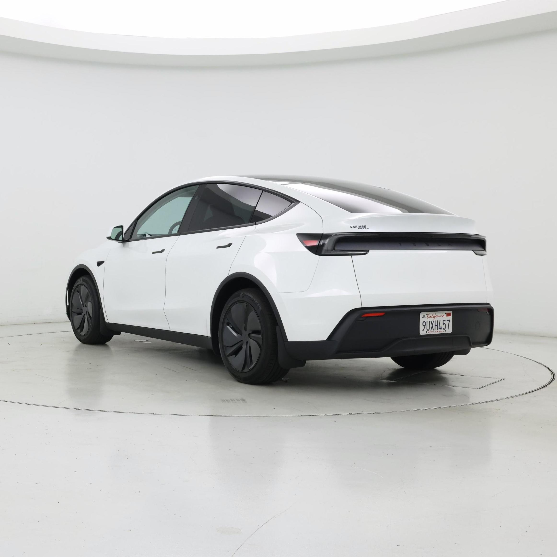 Thumbnail: 2026 Tesla Model Y - 2