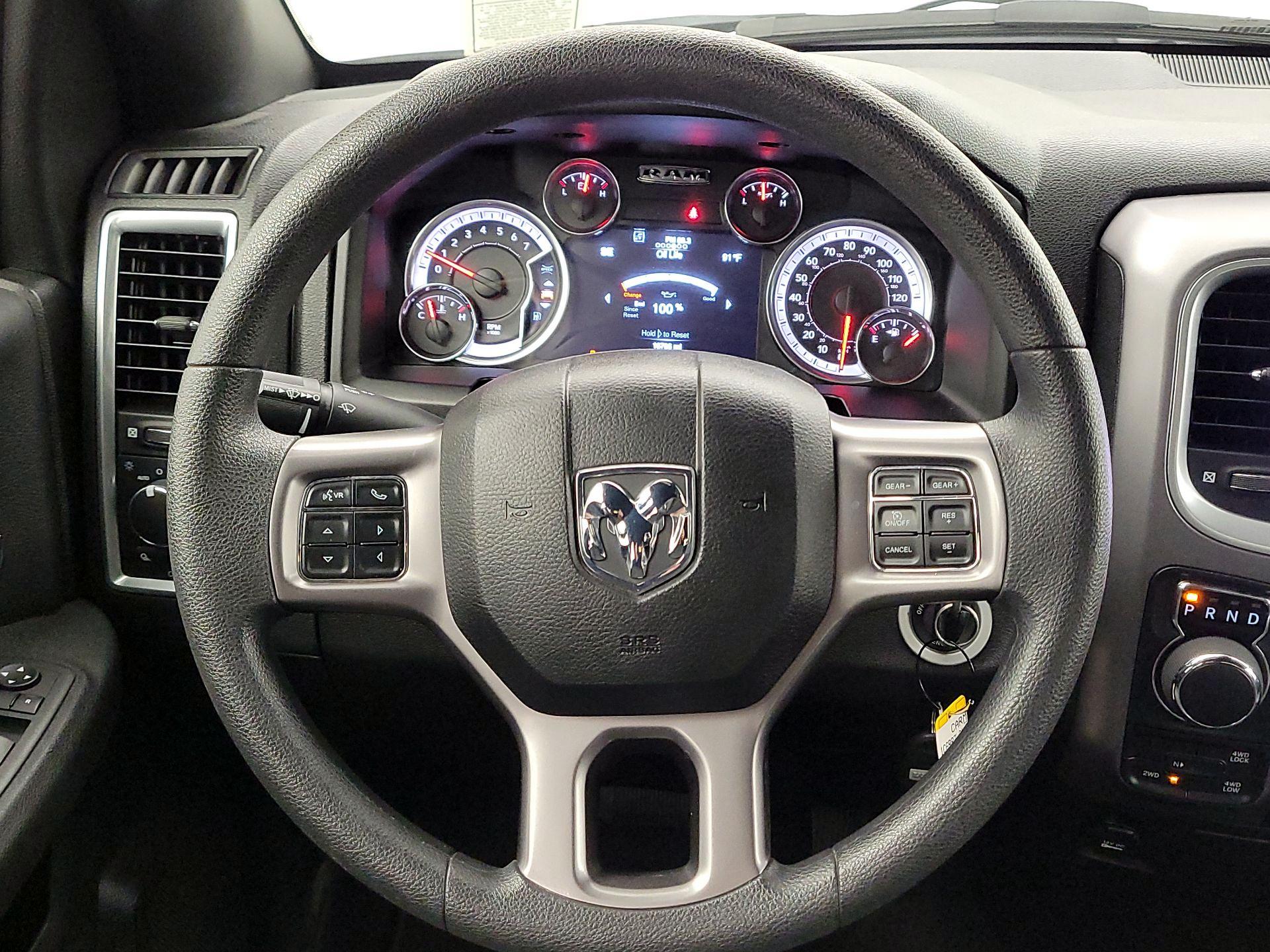 Thumbnail: 2022 RAM 1500 Classic - 10