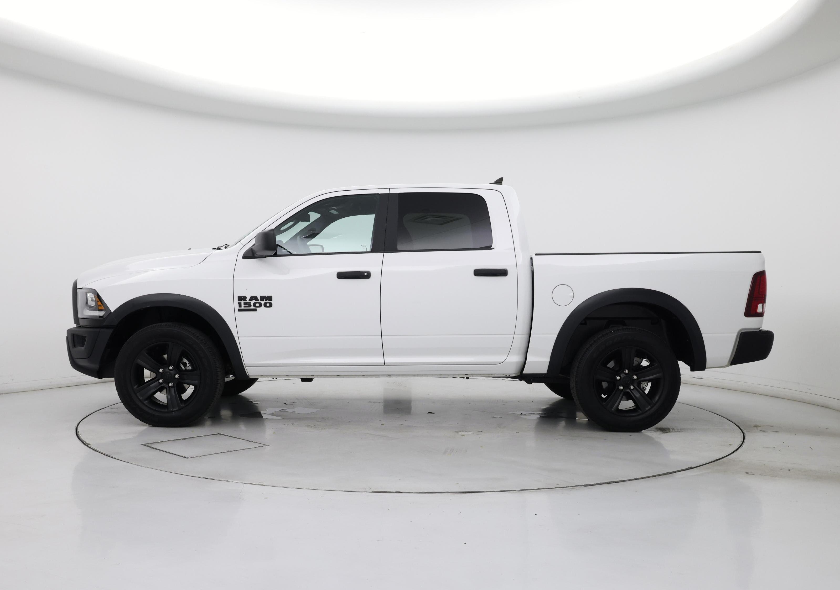 Thumbnail: 2022 RAM 1500 Classic - 3