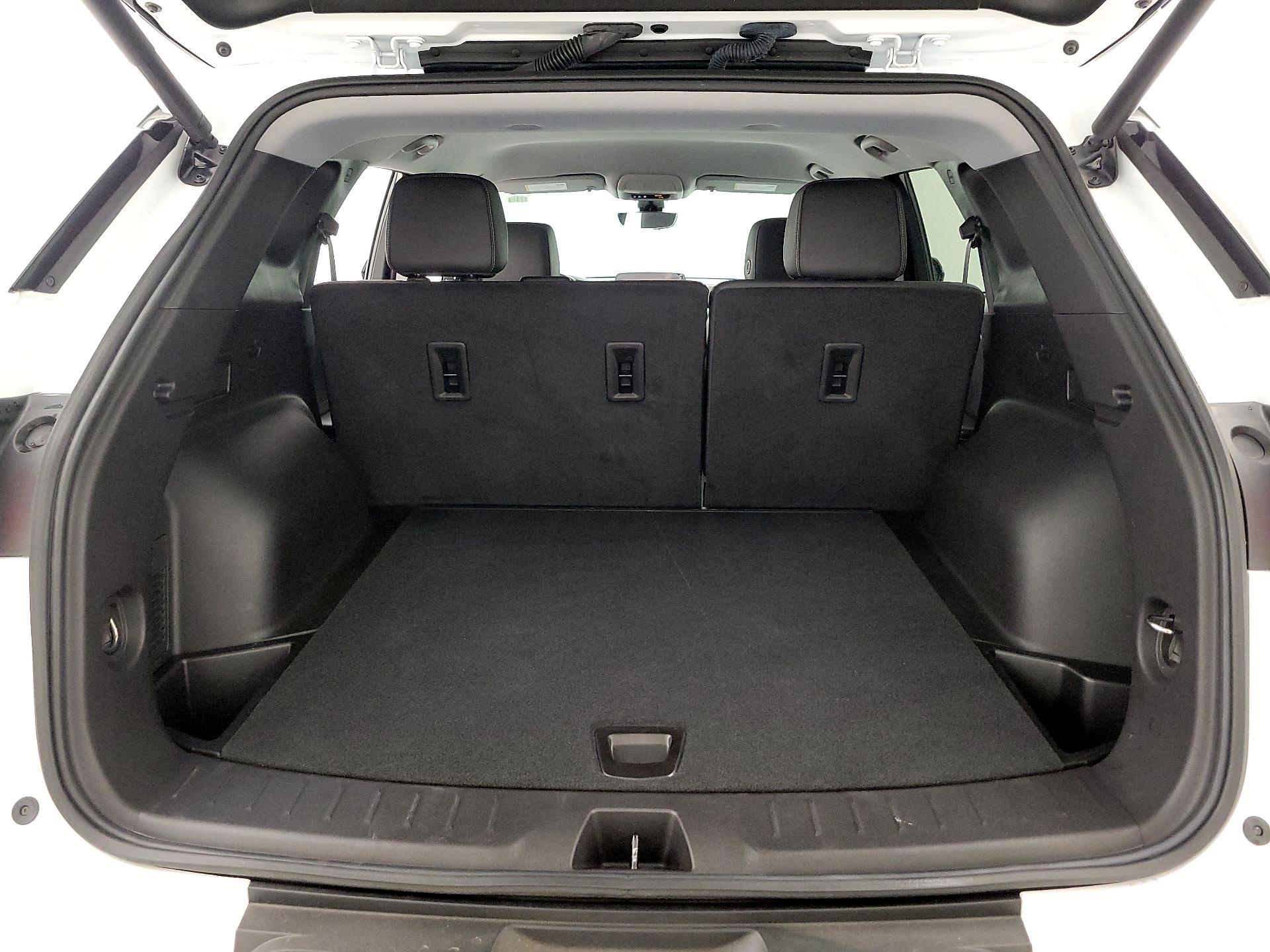 Thumbnail: 2024 Chevrolet Blazer - 18