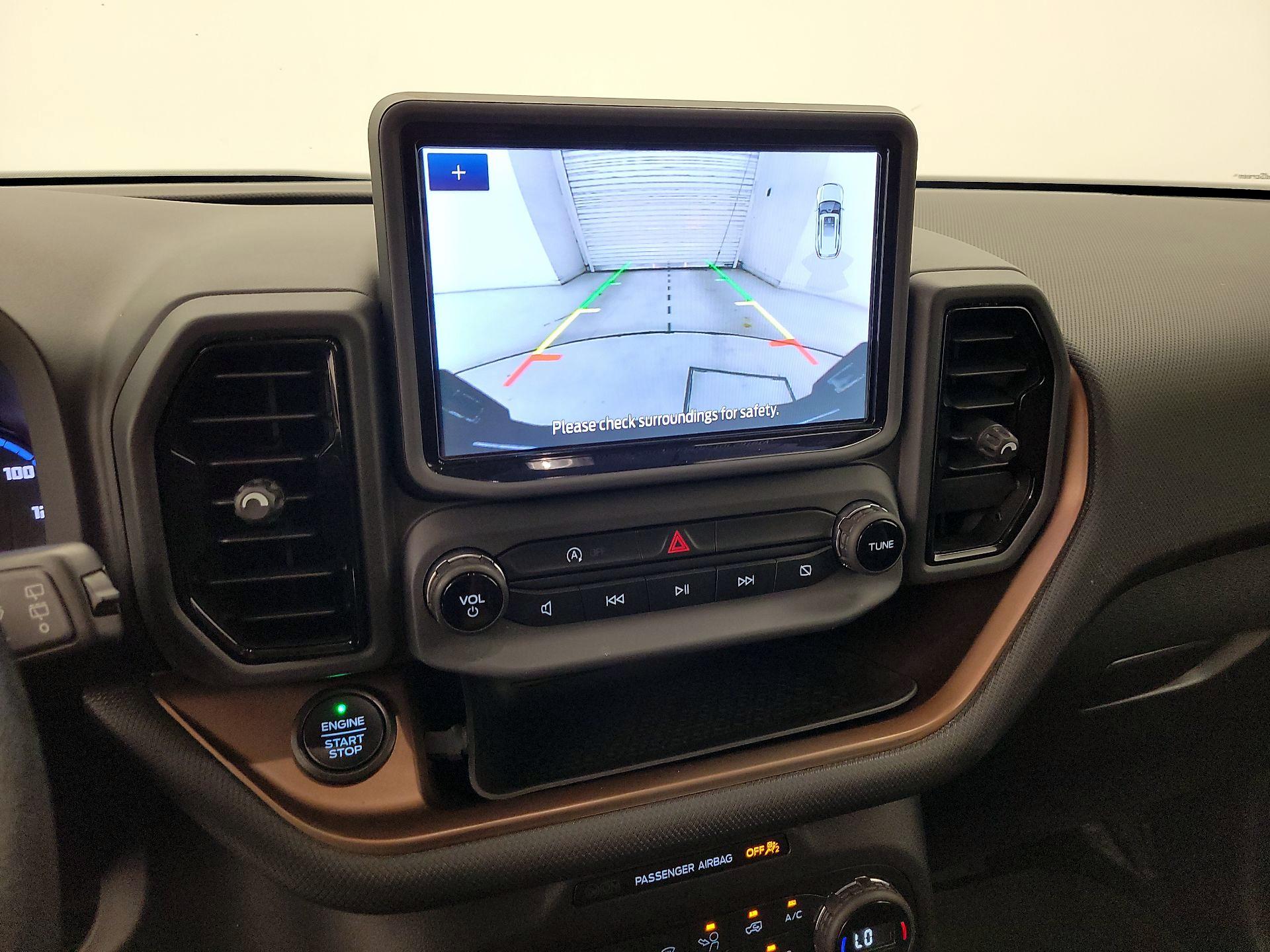Thumbnail: 2021 Ford Bronco Sport - 14