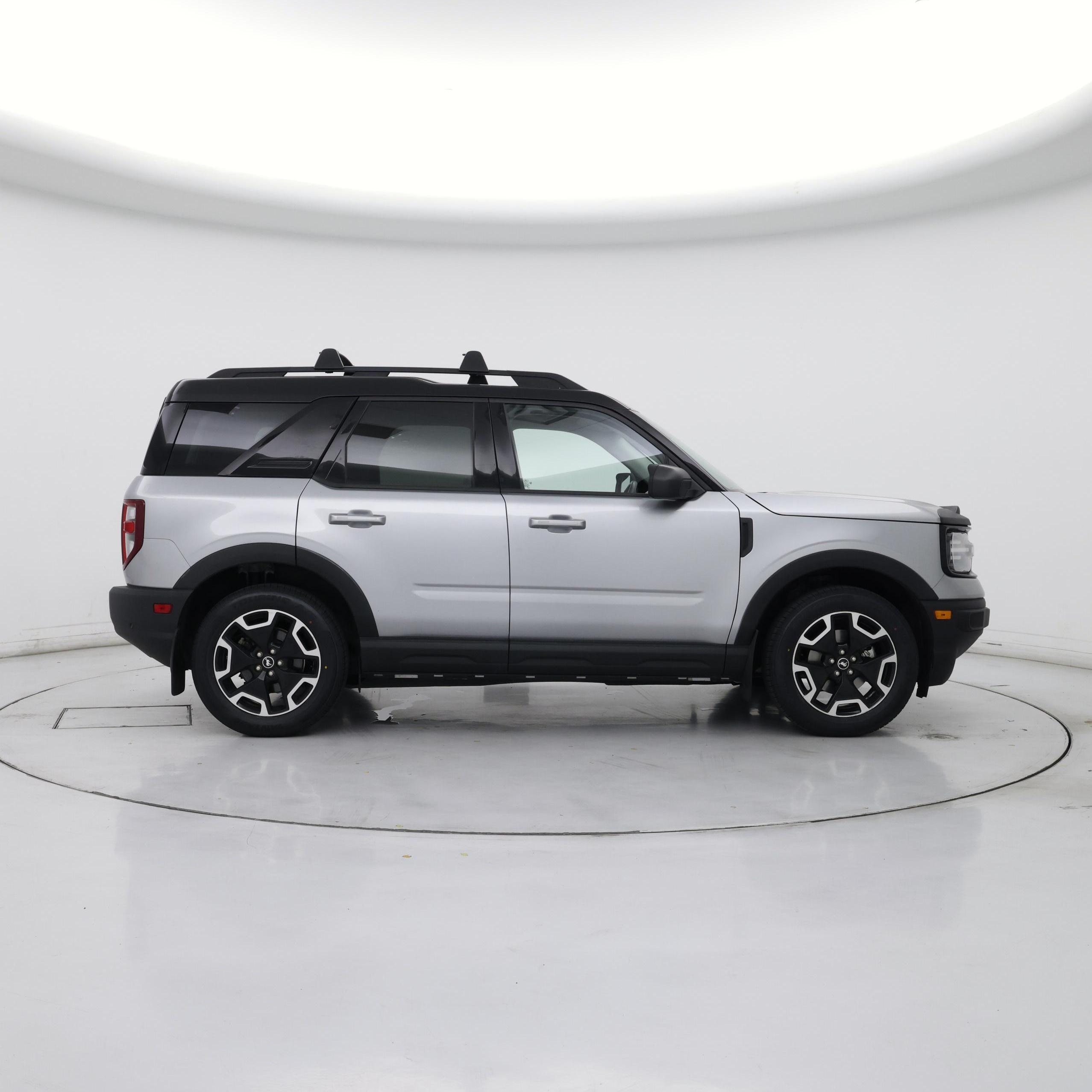 Thumbnail: 2021 Ford Bronco Sport - 7