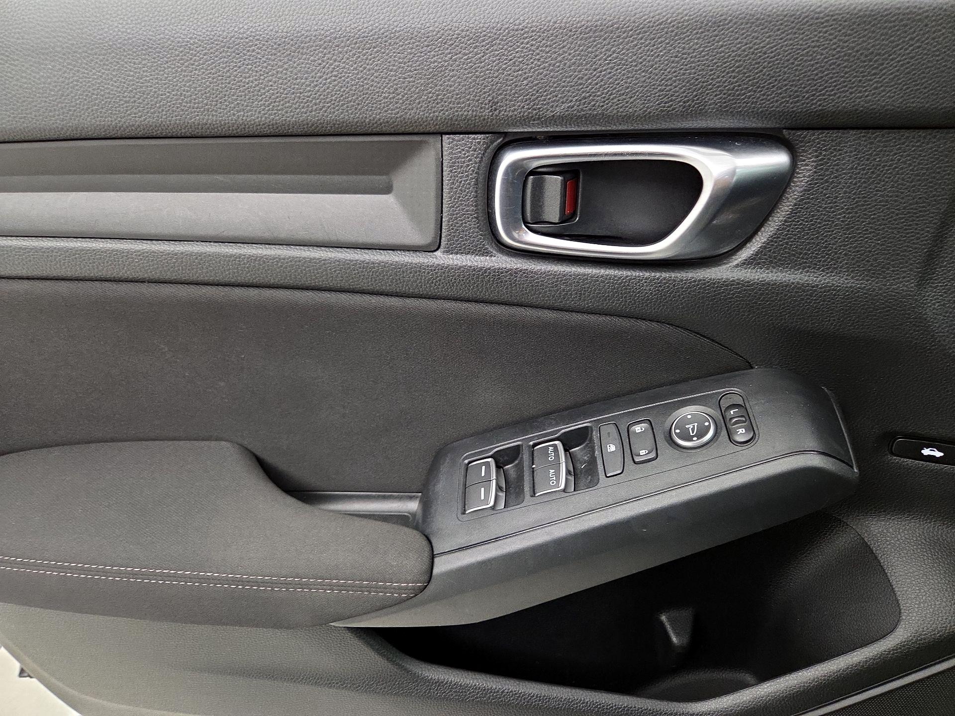 Thumbnail: 2025 Honda Civic - 12