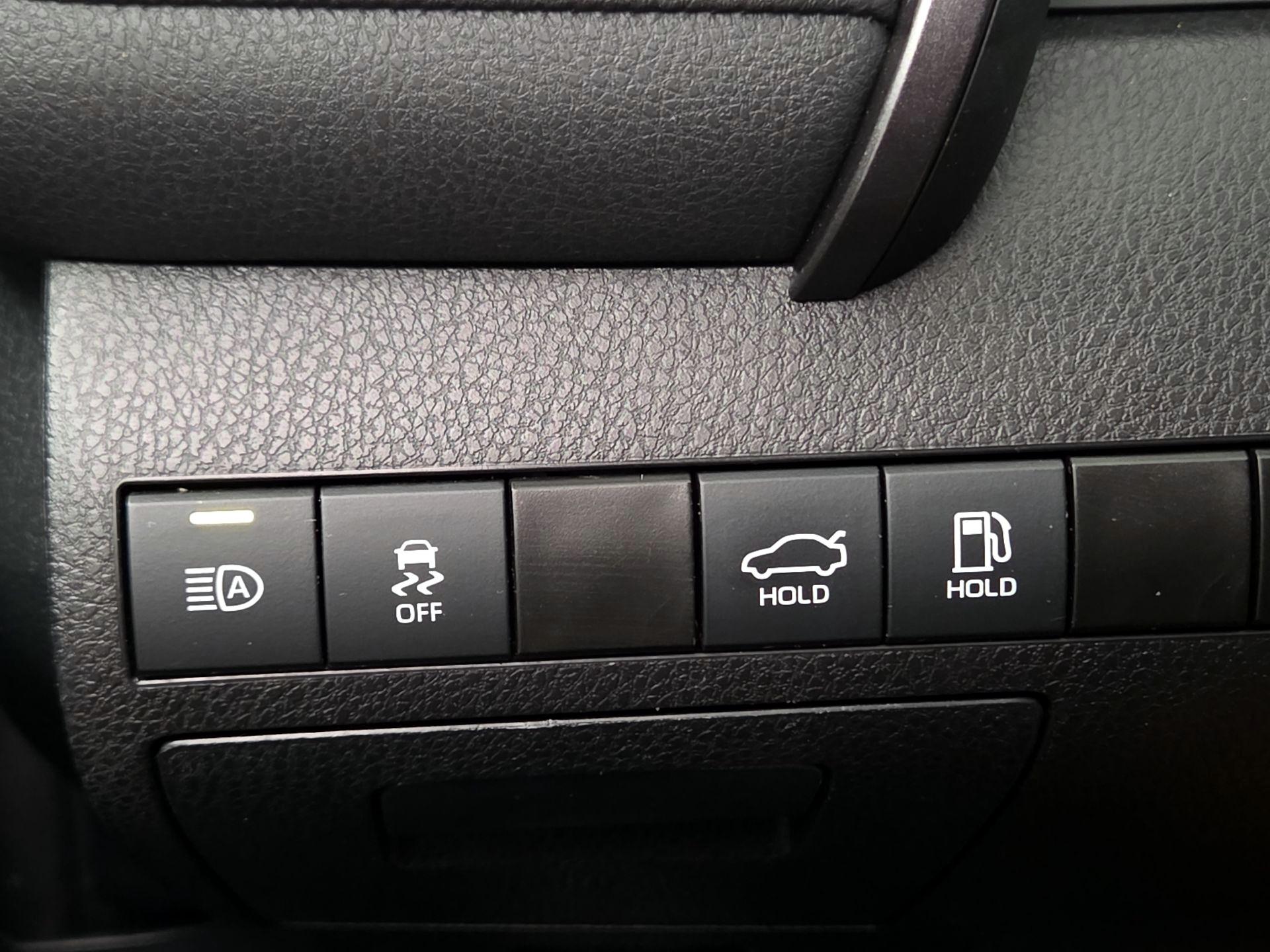 Thumbnail: 2023 Toyota Camry - 13