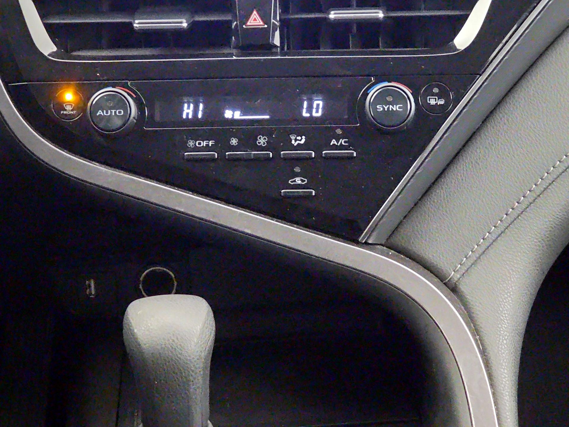 Thumbnail: 2023 Toyota Camry - 16