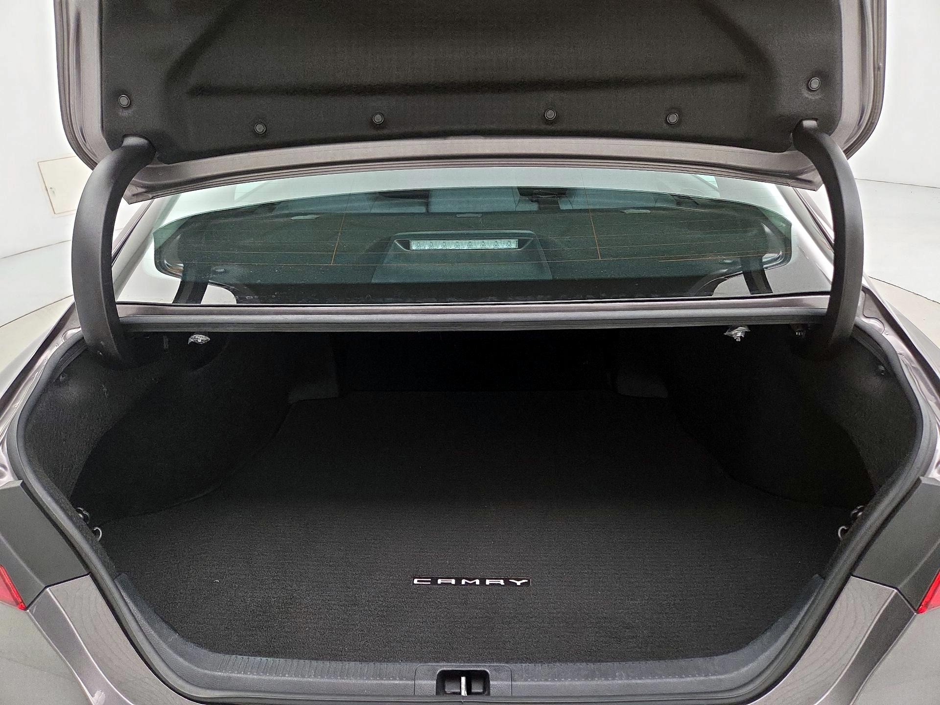 Thumbnail: 2023 Toyota Camry - 20