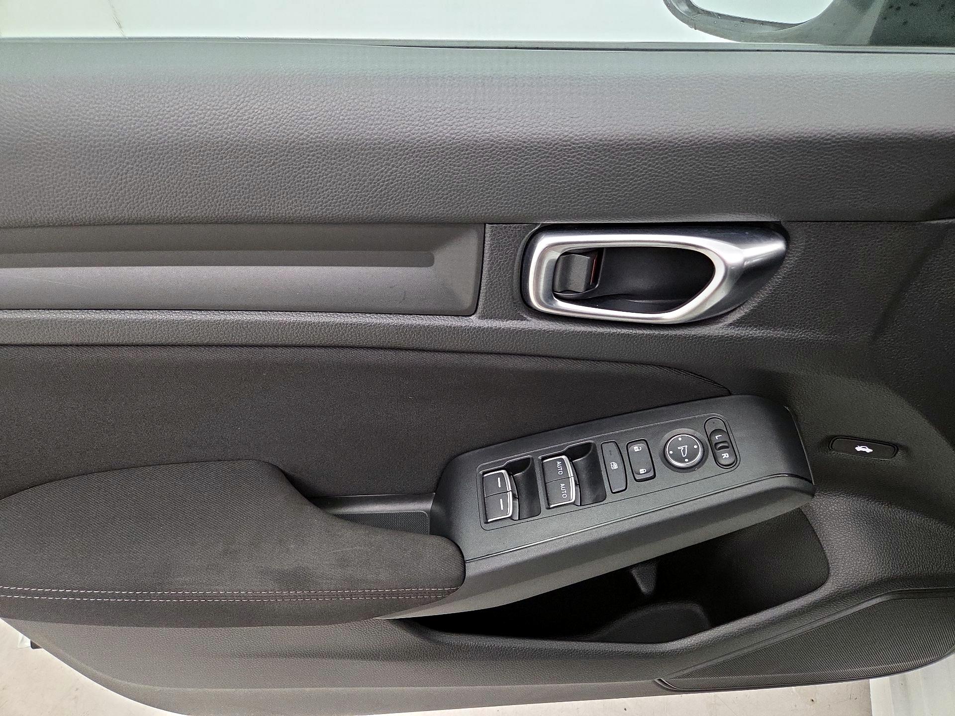 Thumbnail: 2025 Honda Civic - 12