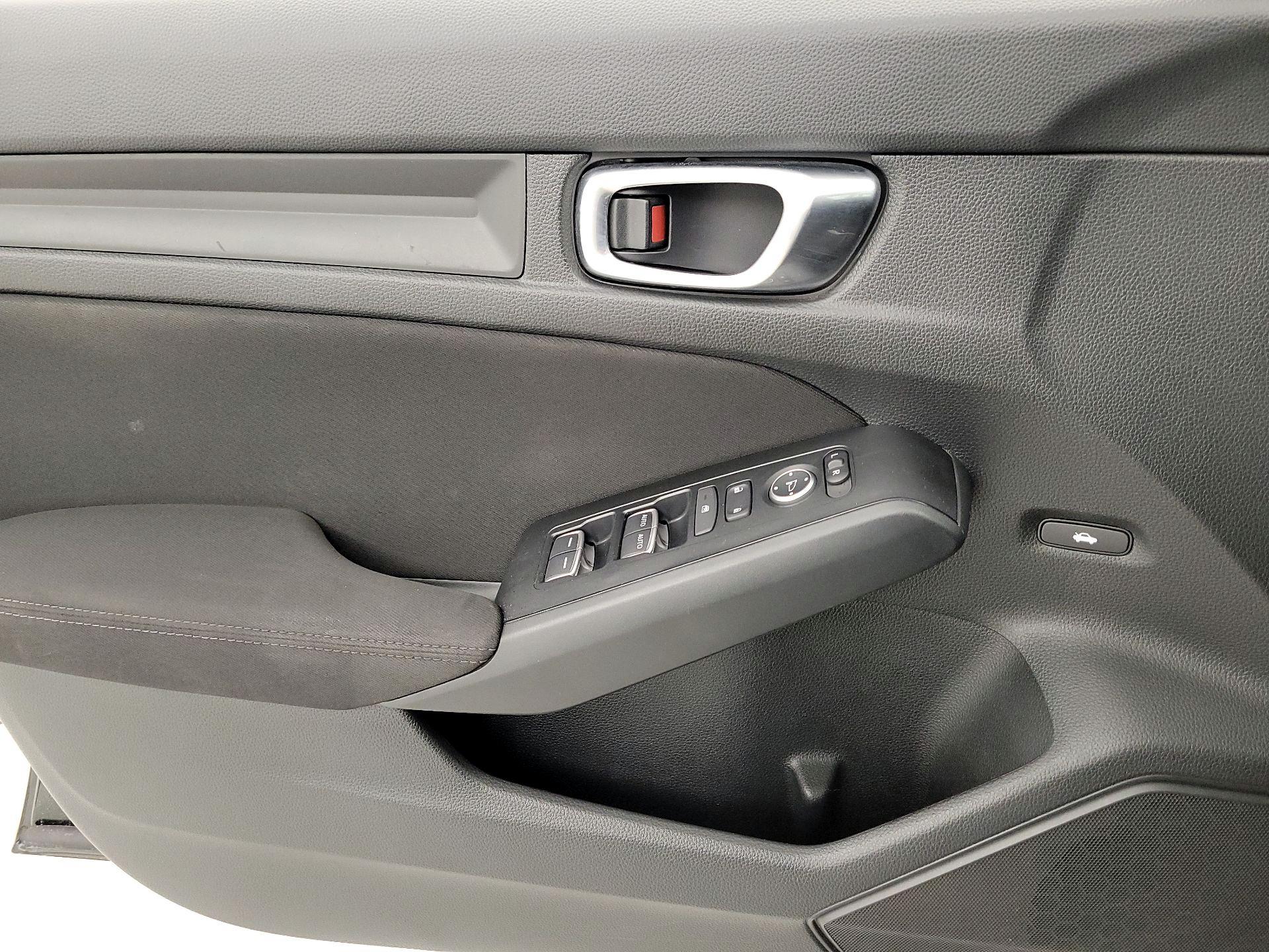 Thumbnail: 2023 Honda Civic - 12