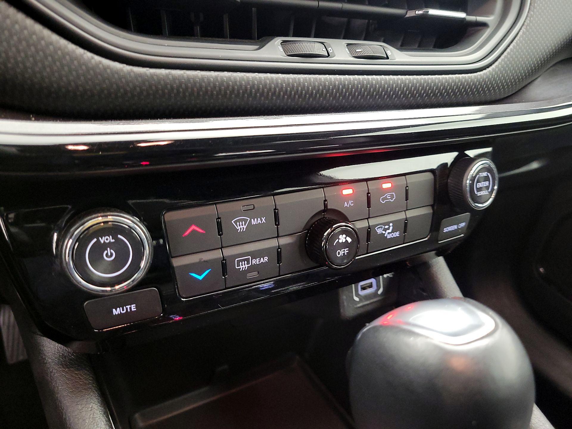 Thumbnail: 2023 Jeep Compass - 14