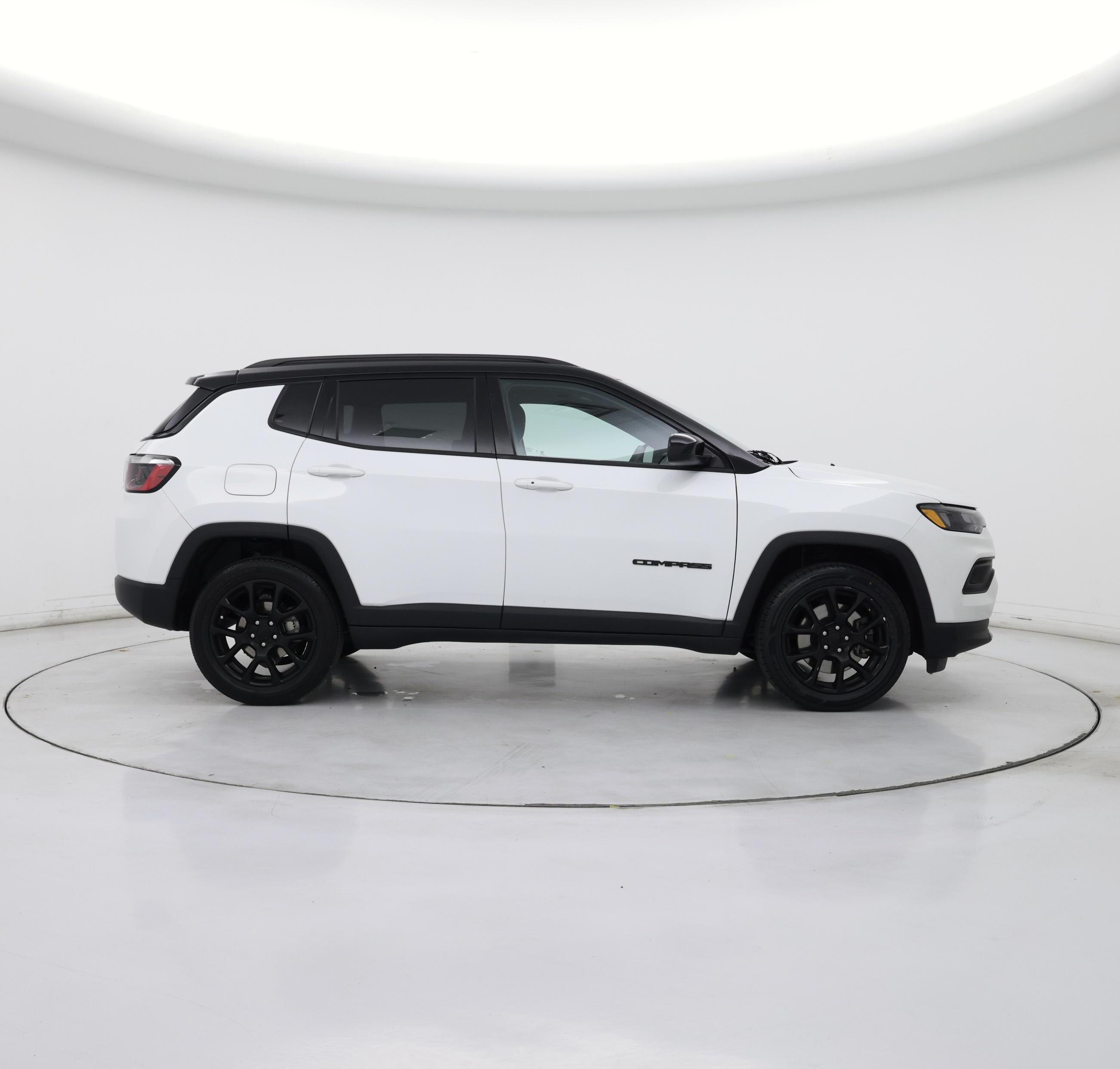 Thumbnail: 2023 Jeep Compass - 7