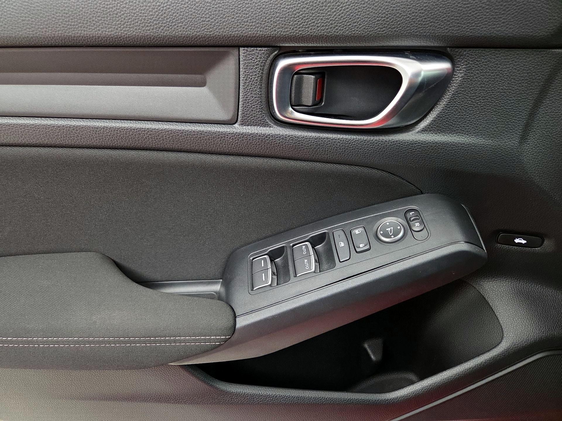 Thumbnail: 2025 Honda Civic - 12