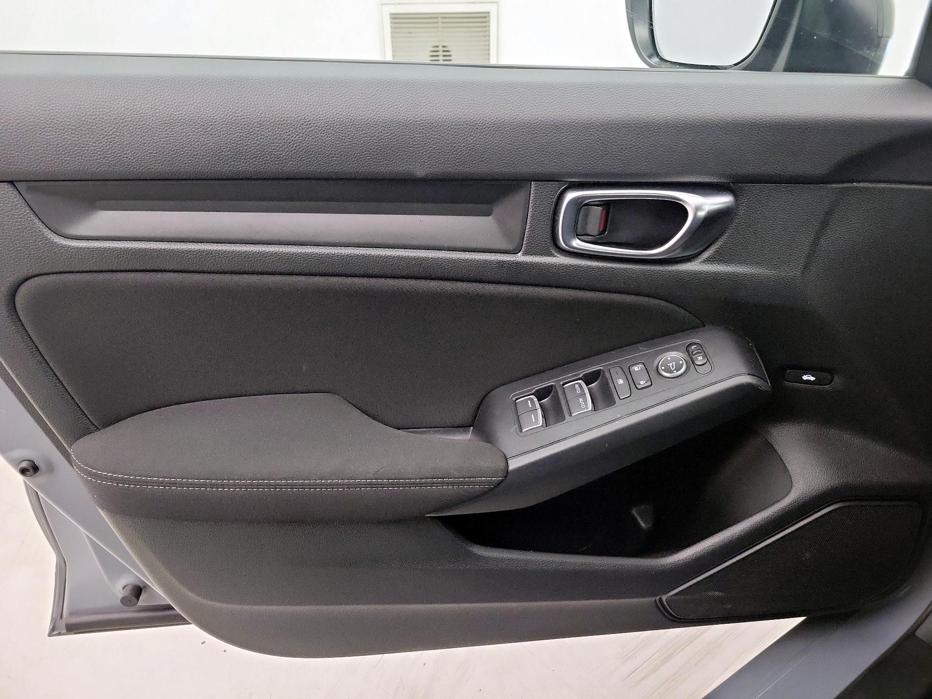 Thumbnail: 2025 Honda Civic - 12