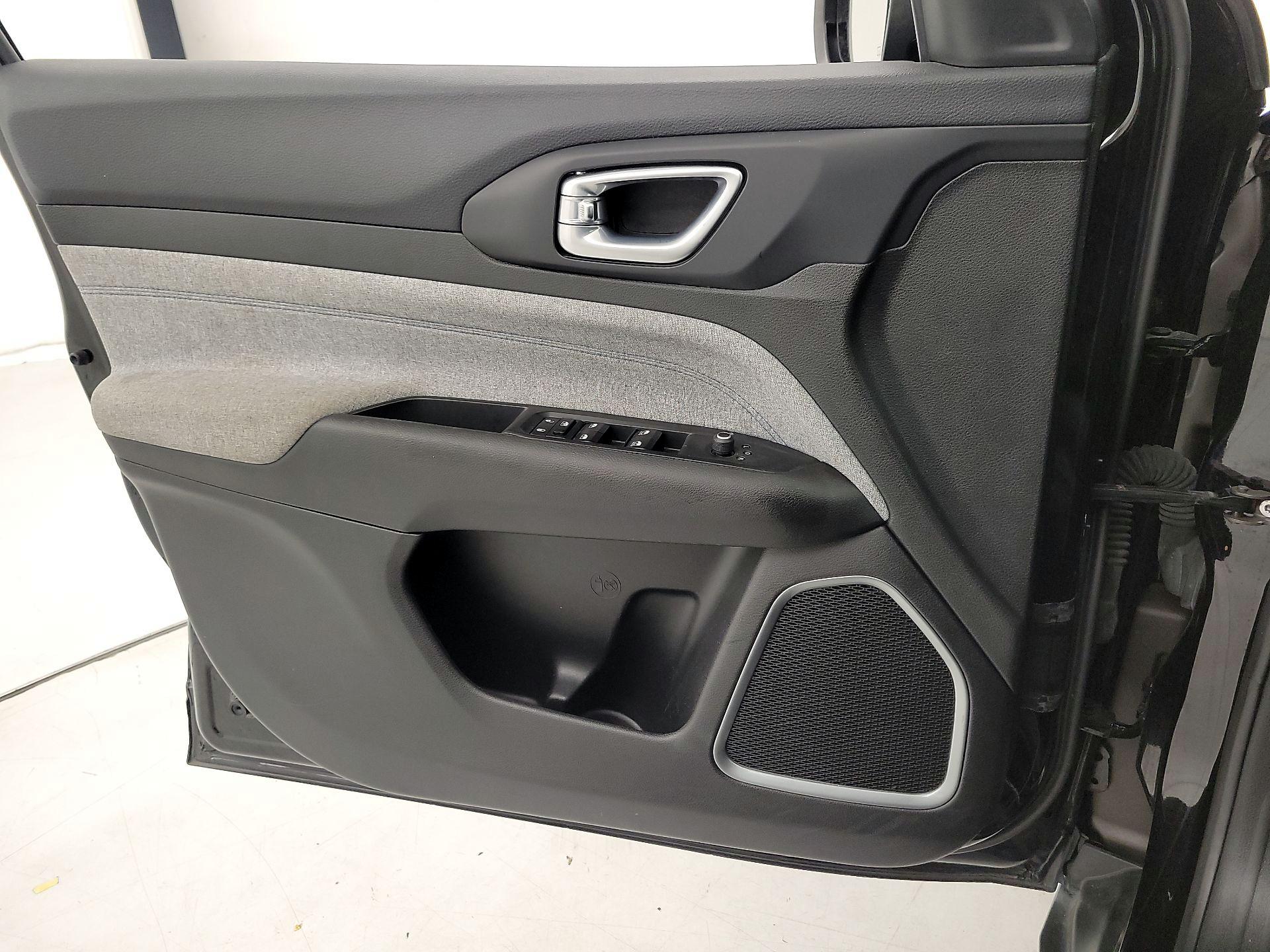 Thumbnail: 2024 Jeep Compass - 12