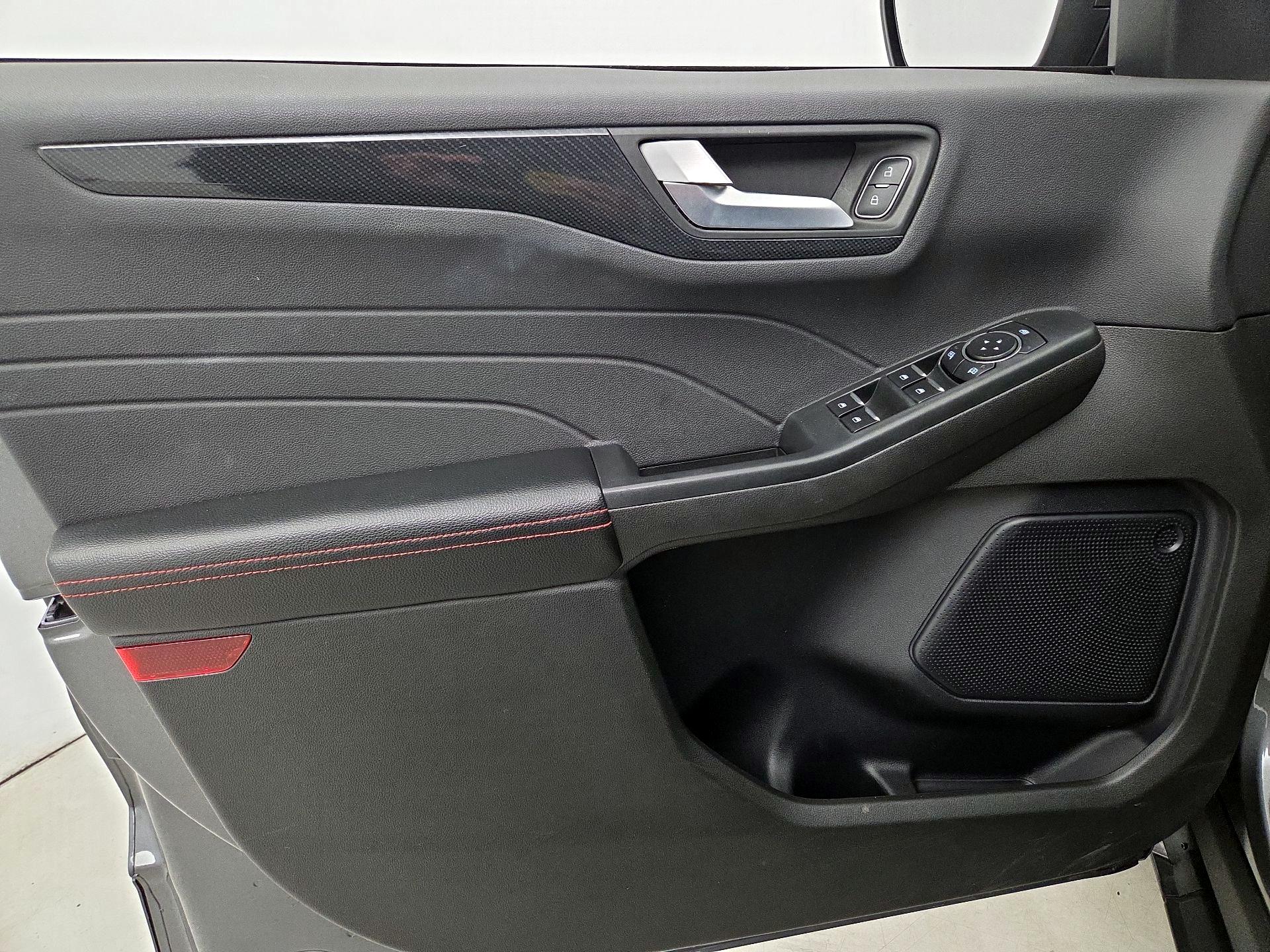 Thumbnail: 2024 Ford Escape - 12