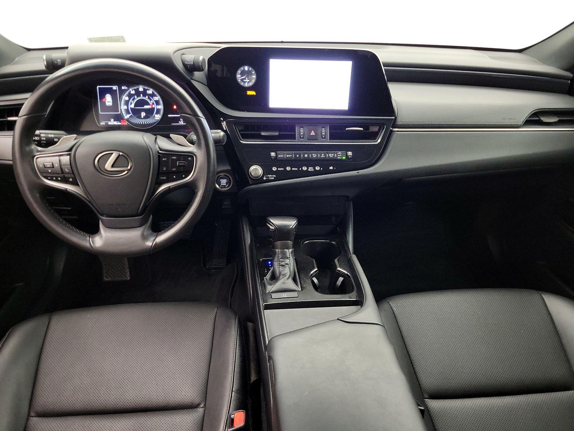 Thumbnail: 2023 Lexus ES - 9