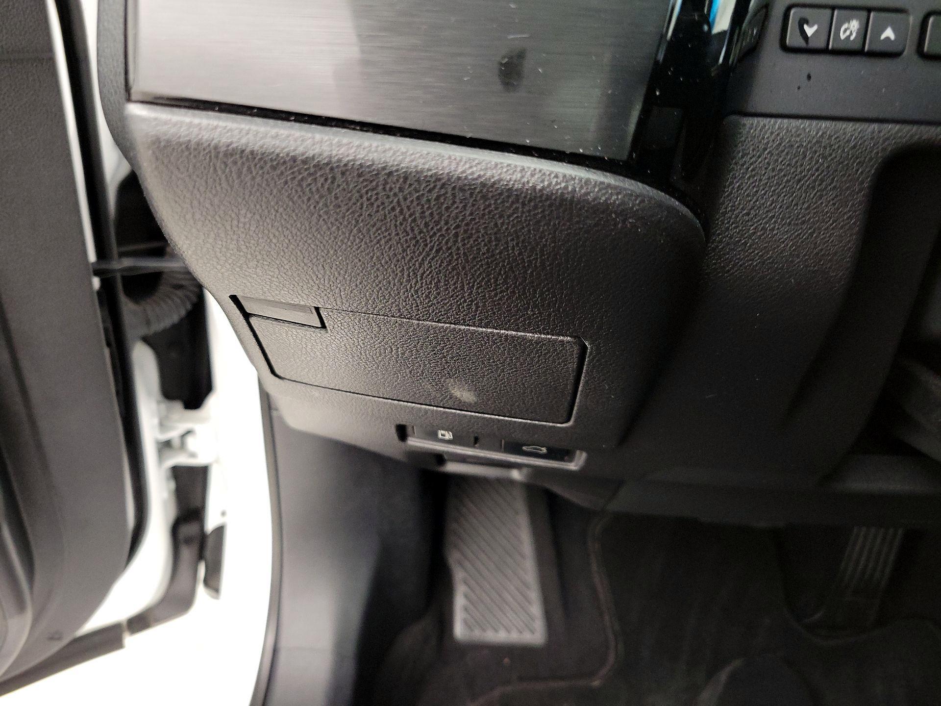 Thumbnail: 2023 Lexus ES - 13