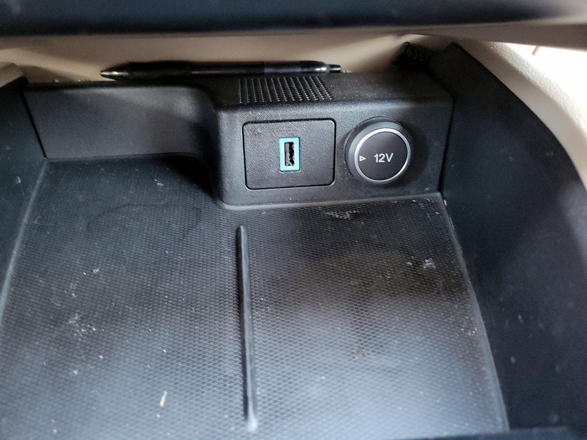 Thumbnail: 2020 Ford Escape - 18