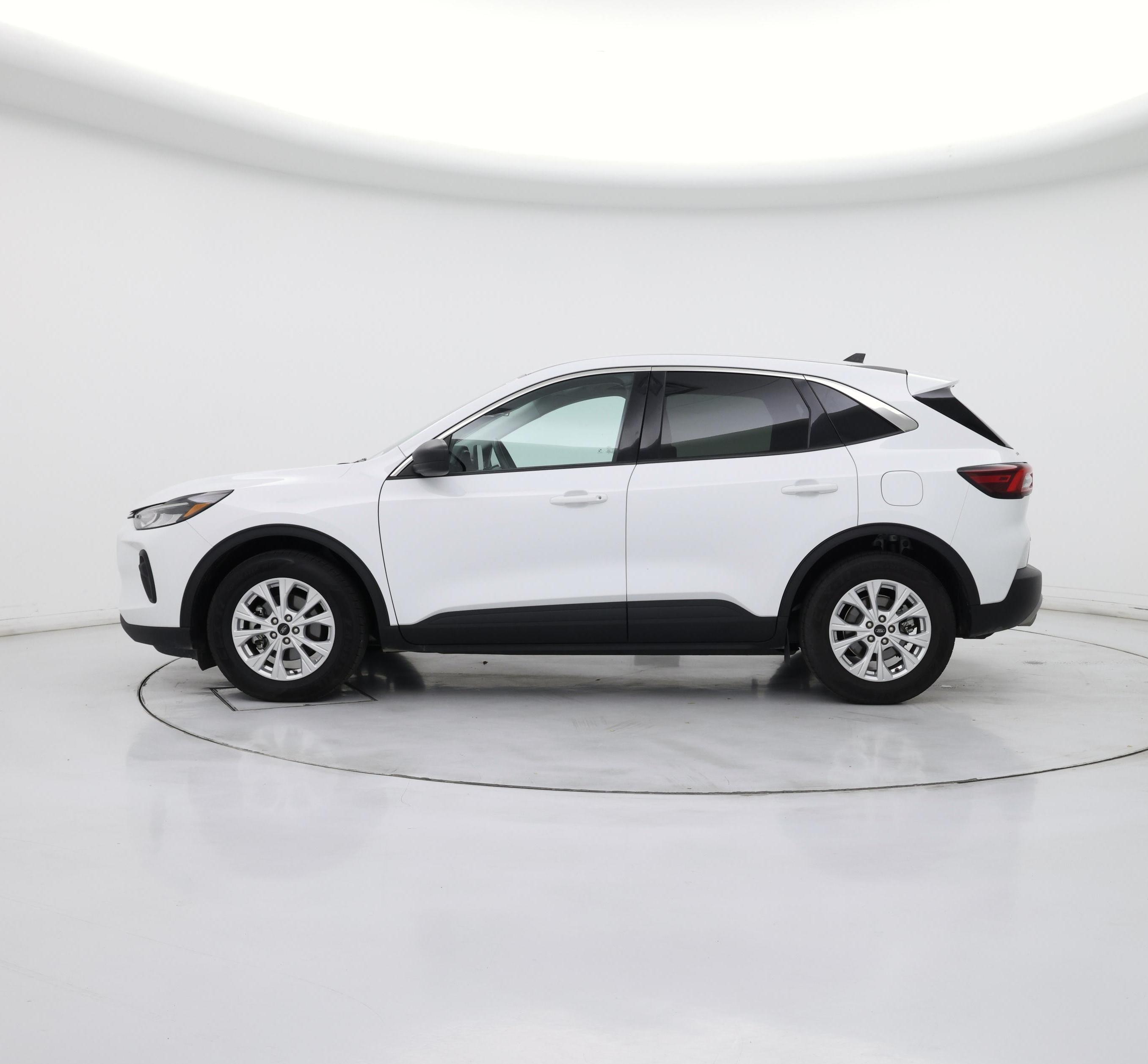 Thumbnail: 2024 Ford Escape - 3