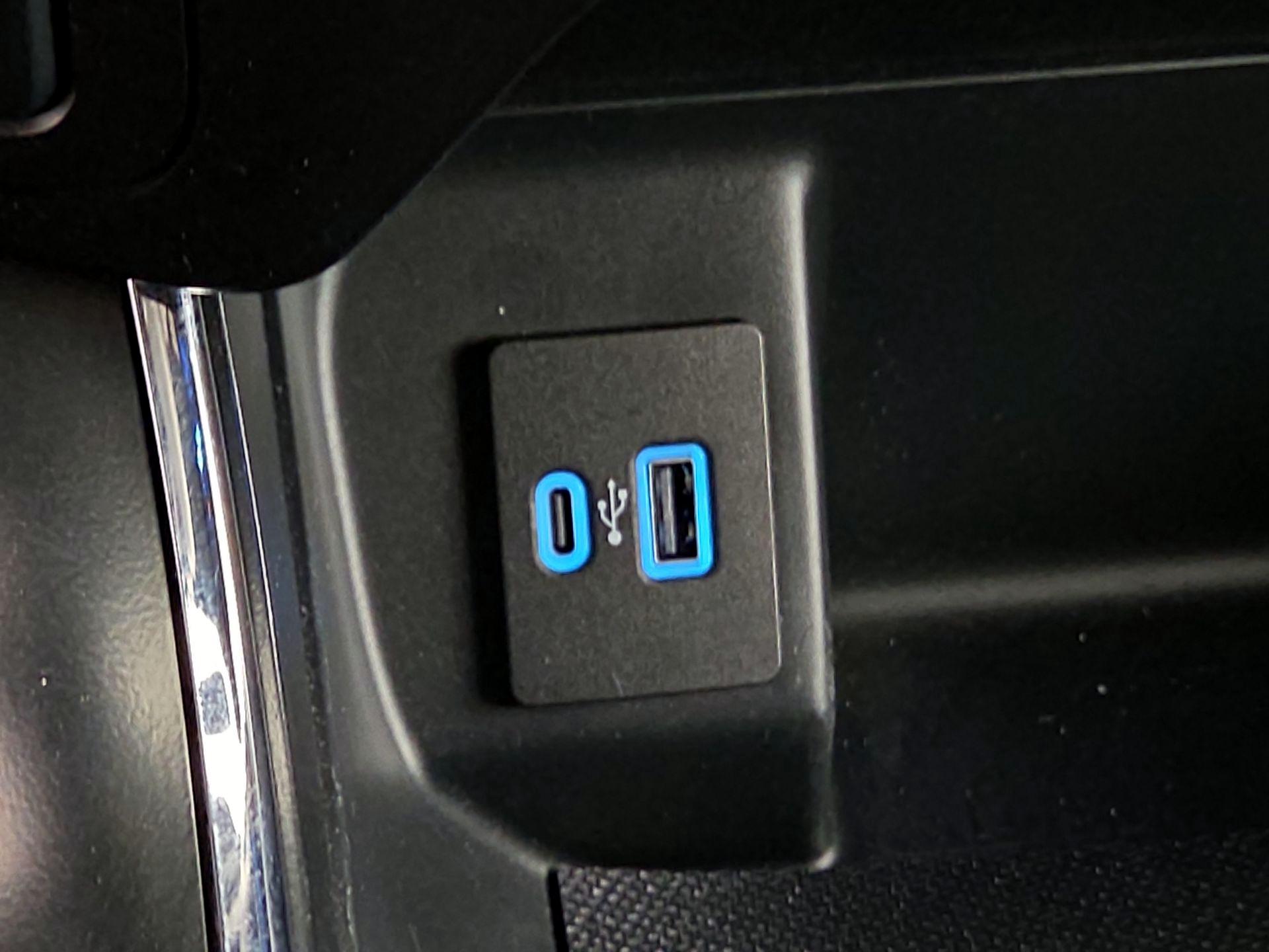 Thumbnail: 2023 Ford F-150 - 19