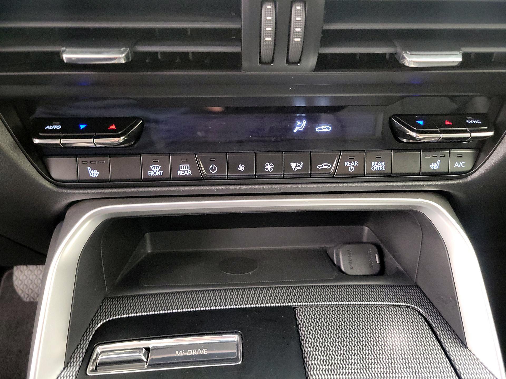 Thumbnail: 2024 Mazda CX-90 - 16