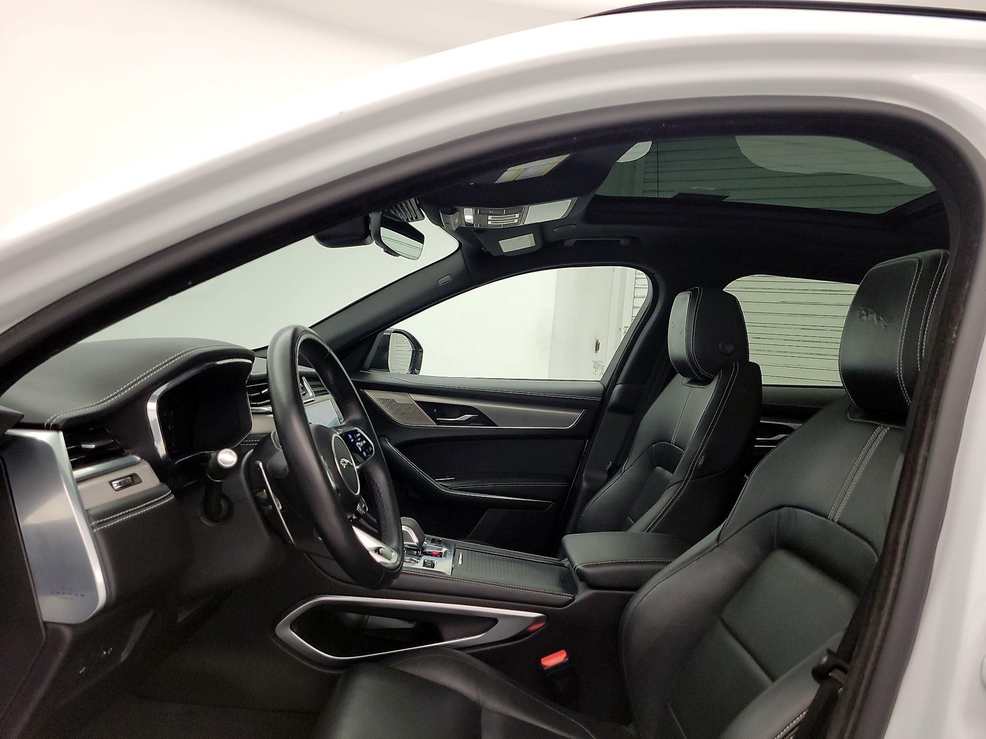 Thumbnail: 2024 Jaguar F-Pace - 20