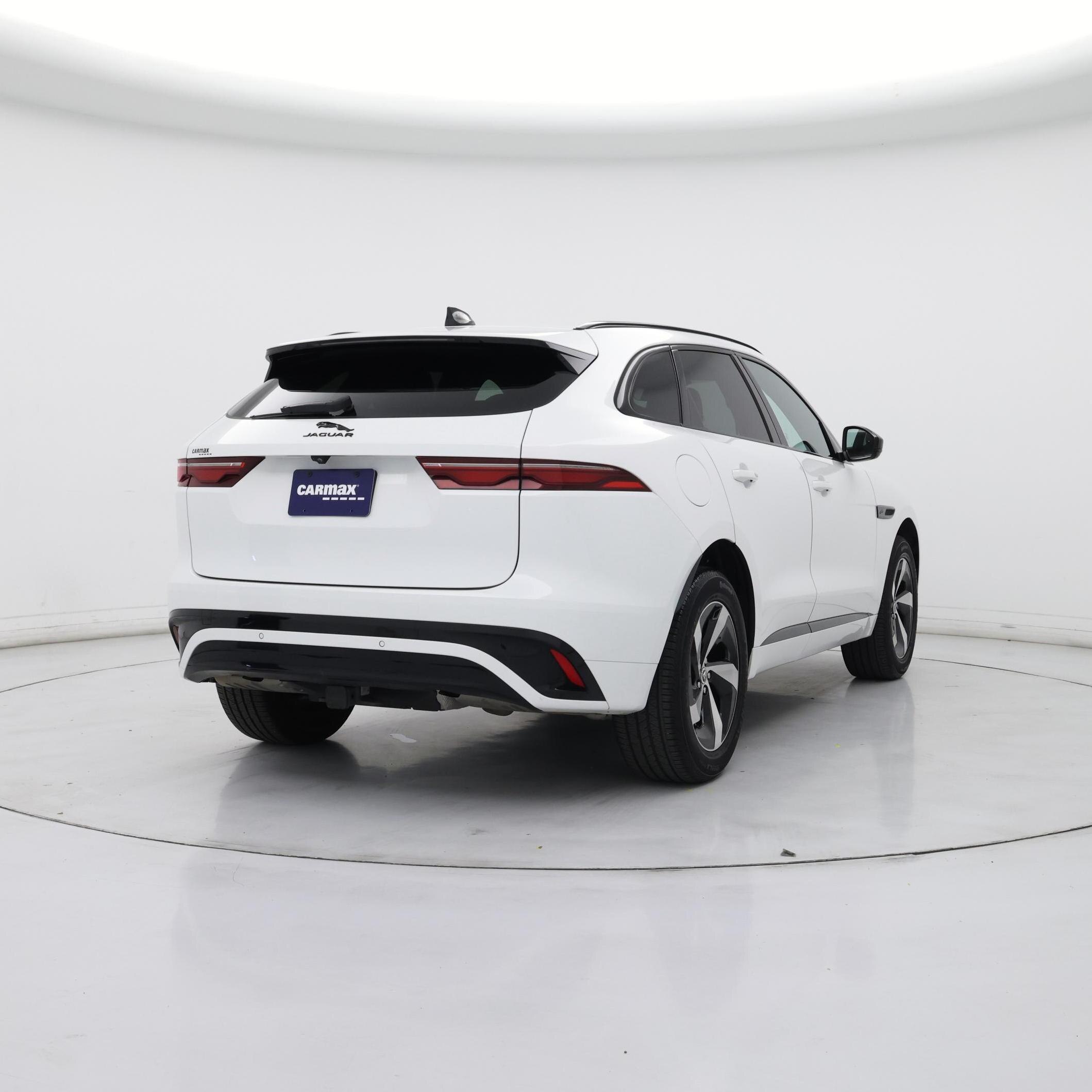 Thumbnail: 2024 Jaguar F-Pace - 8