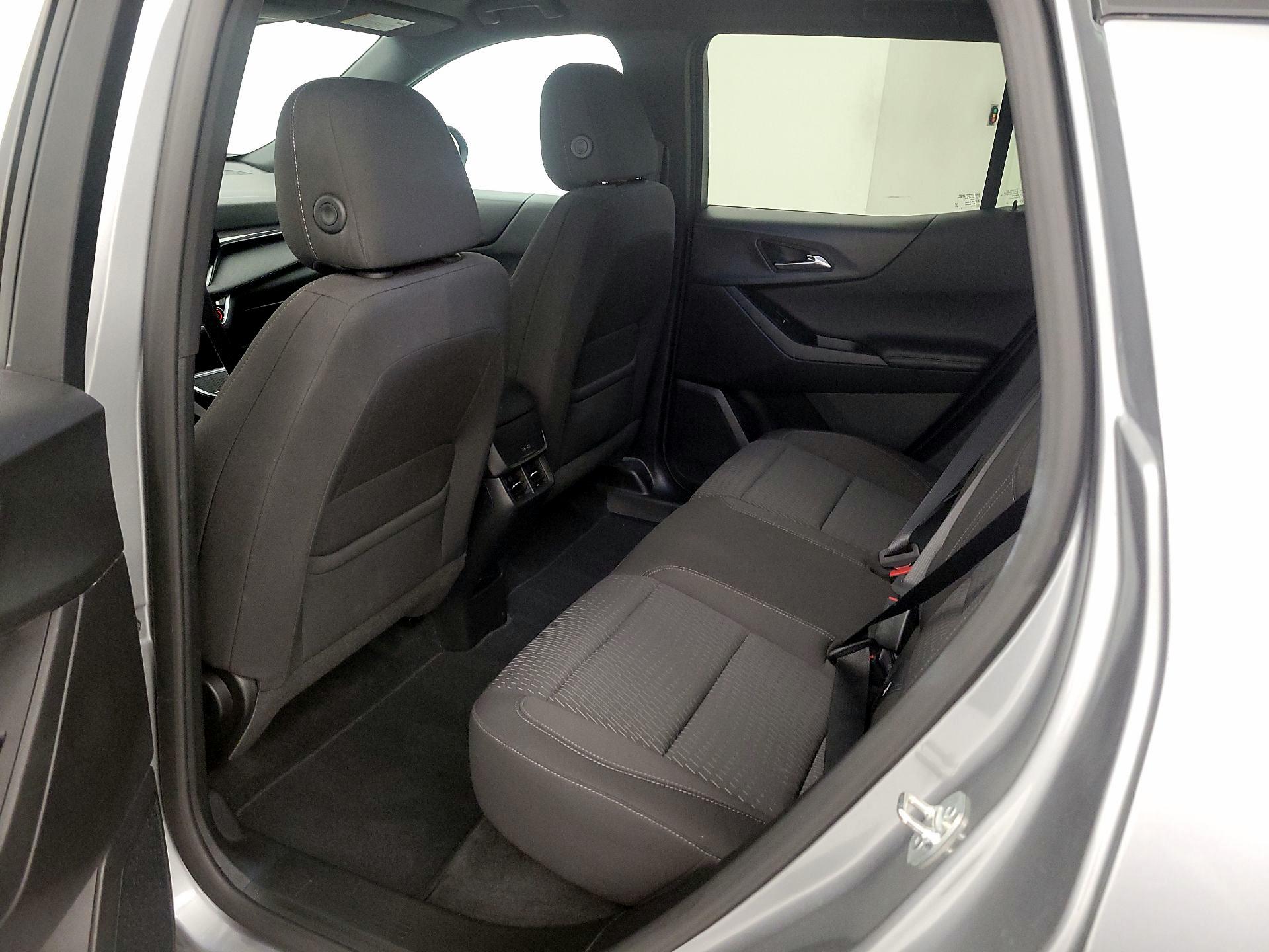 Thumbnail: 2025 Chevrolet Equinox - 20