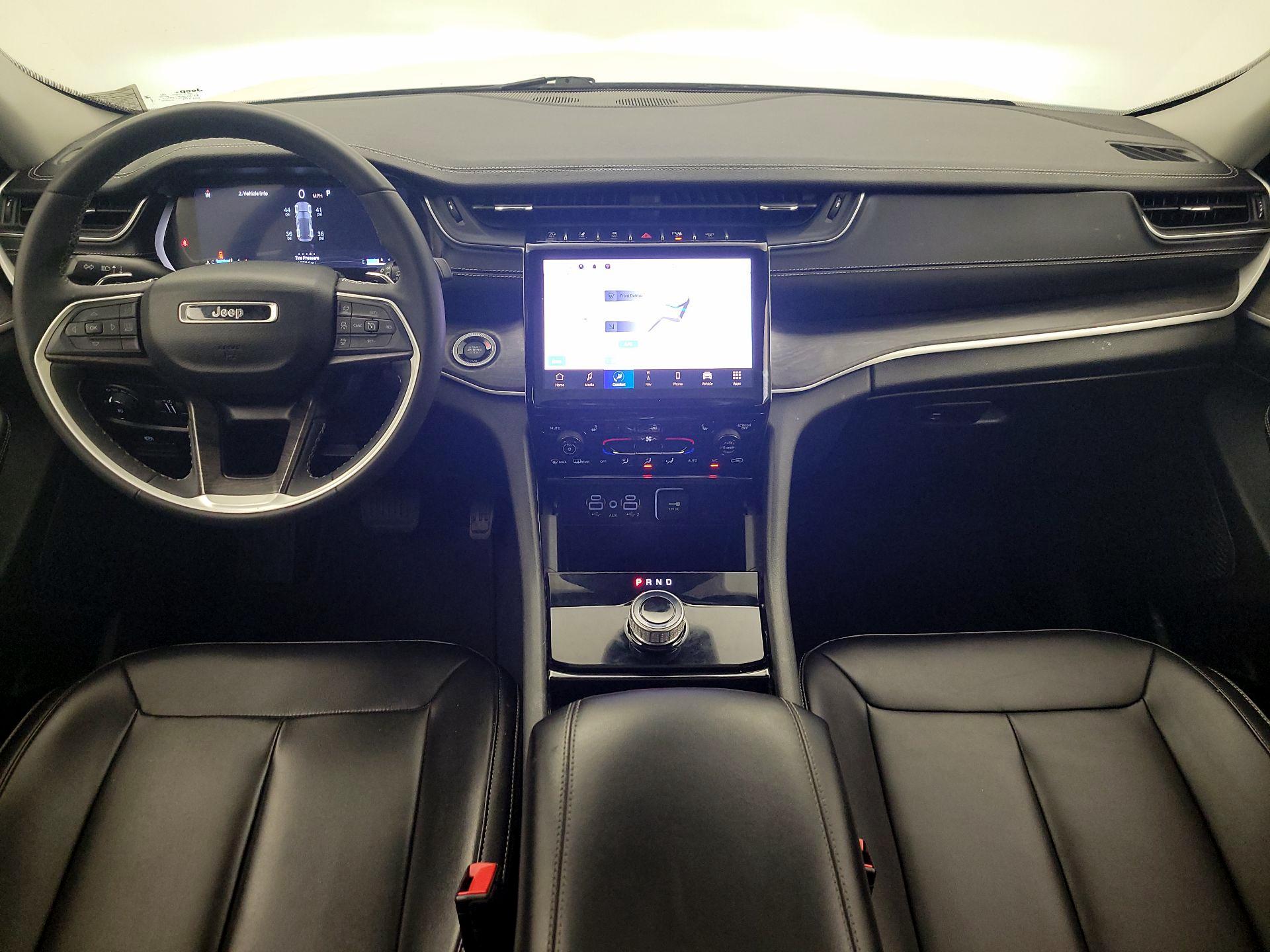 Thumbnail: 2023 Jeep Grand Cherokee - 9