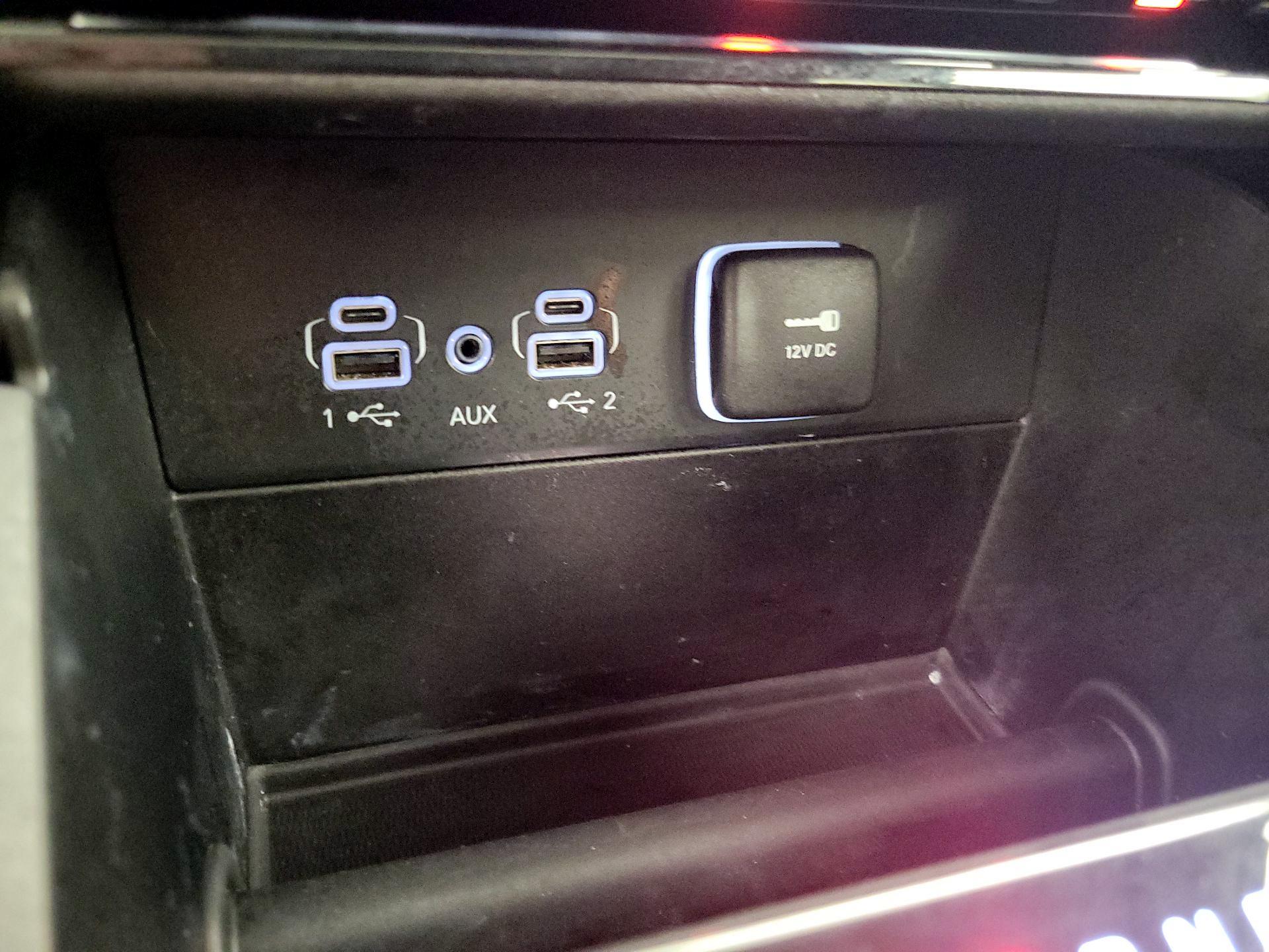 Thumbnail: 2023 Jeep Grand Cherokee - 19