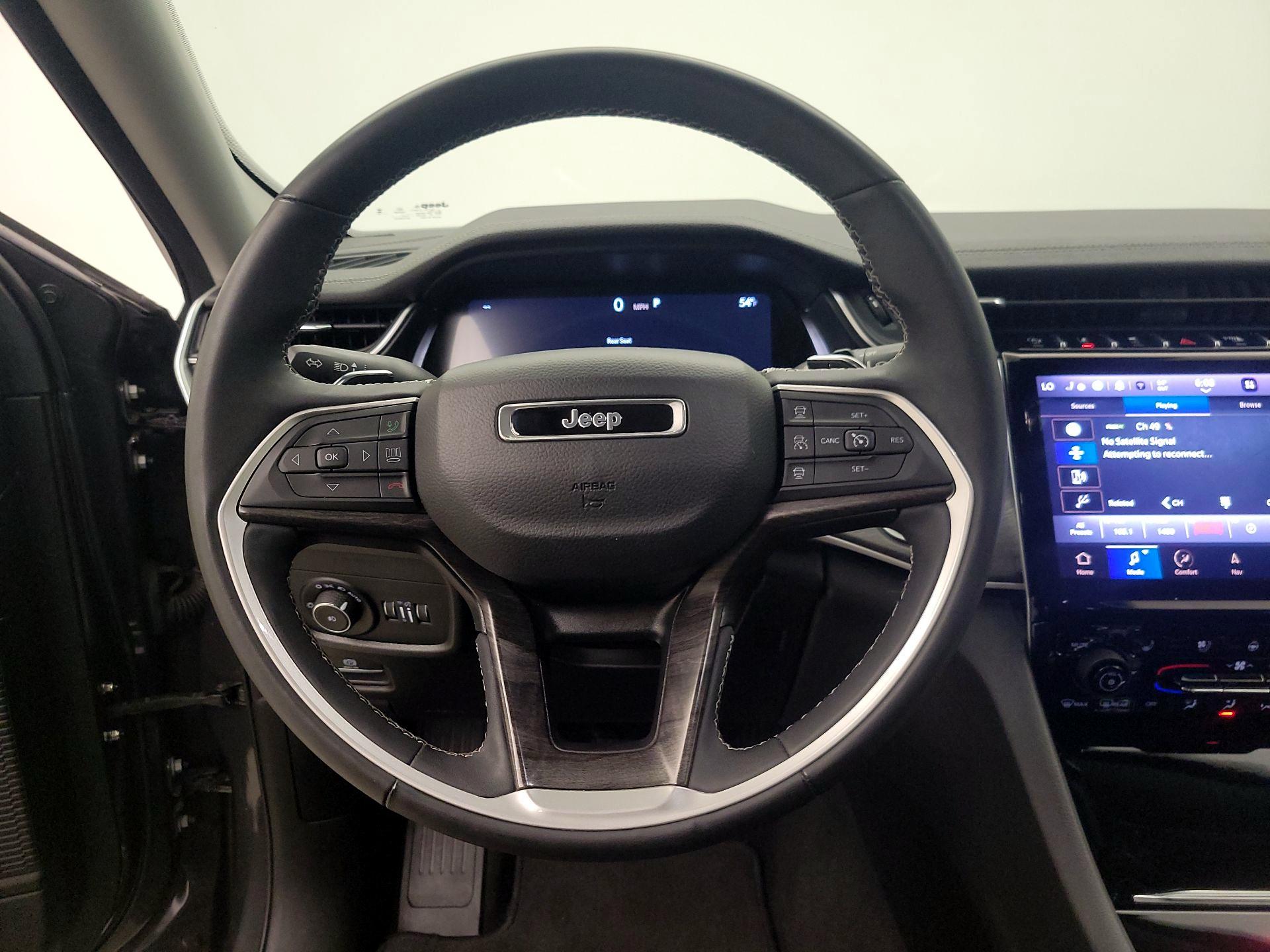 Thumbnail: 2023 Jeep Grand Cherokee - 10