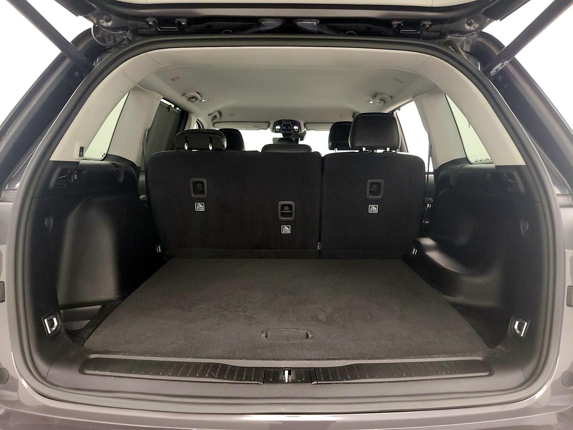 Thumbnail: 2023 Jeep Grand Cherokee - 20